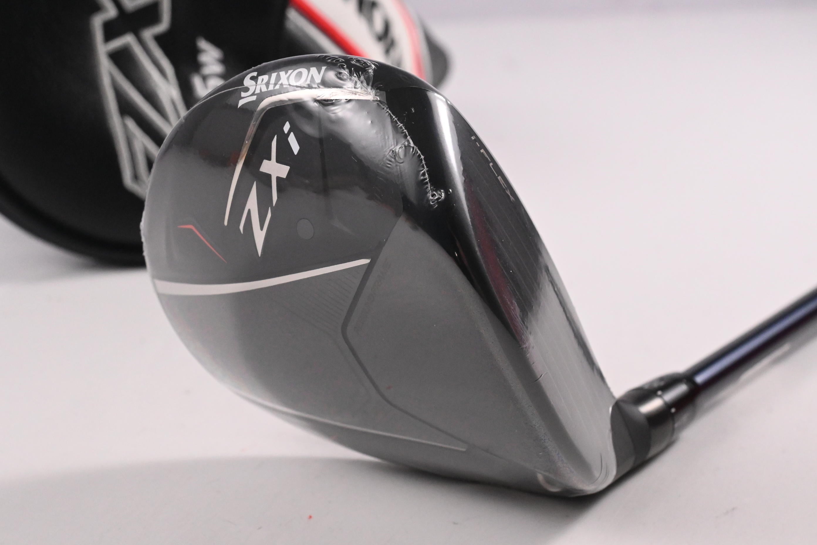 Srixon ZXi #5 Wood / 18 Degree / Regular Flex Fujikura Ventus TR Blue 6 Shaft