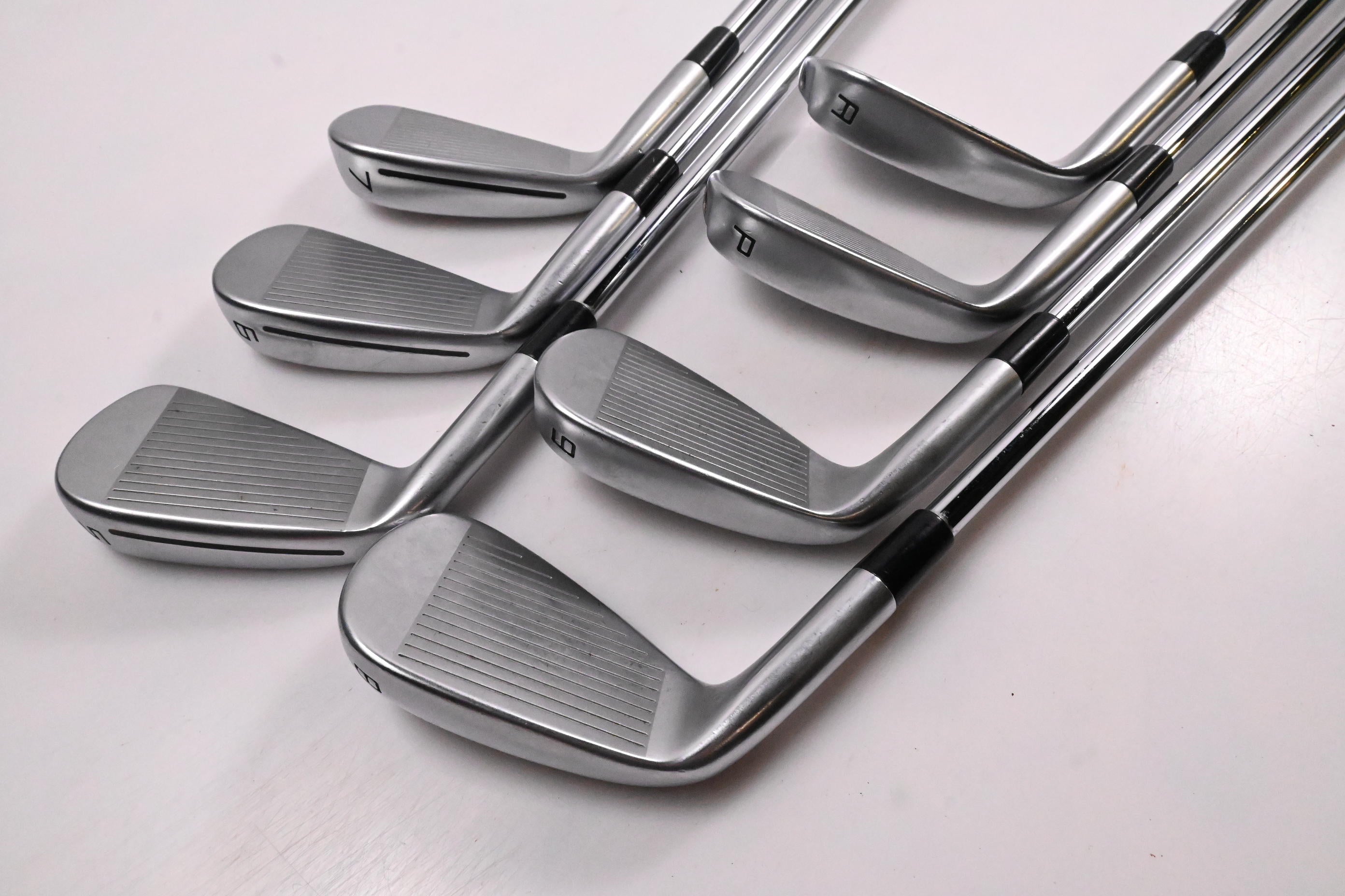 Taylormade P790 2021 Irons / 5-PW+AW / Regular Flex Dynamic Gold 95 R300 Shafts