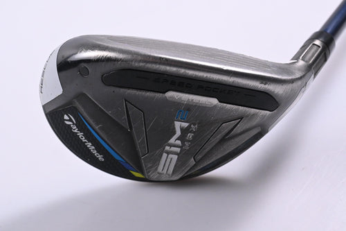Taylormade SIM2 Max #4 Hybrid / 22 Degree / Stiff Flex Ventus Blue 7 Shaft