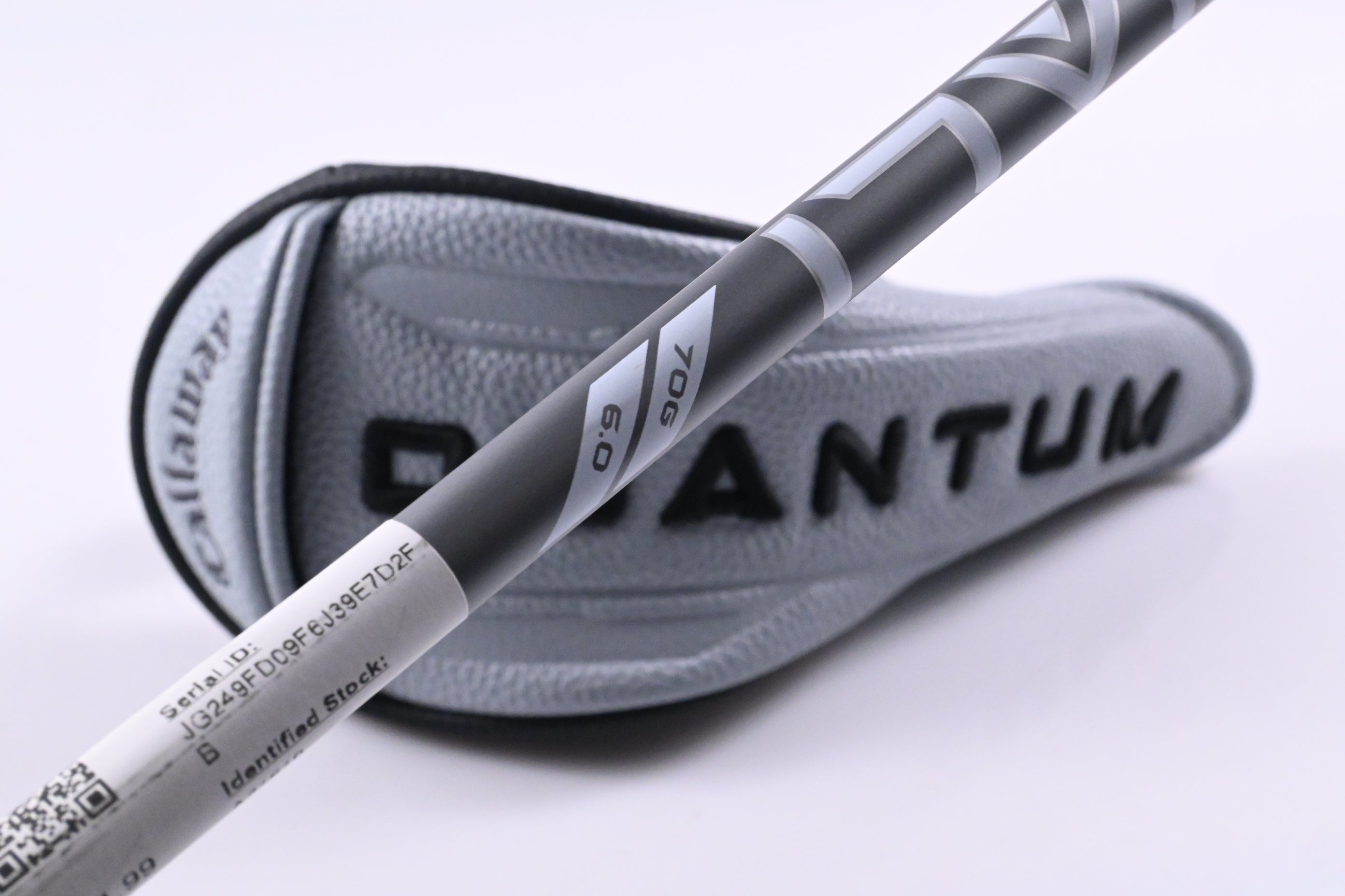 Callaway Quantum Max #3 Hybrid / 19 Degree / Stiff Flex Denali Silver 70 Shaft