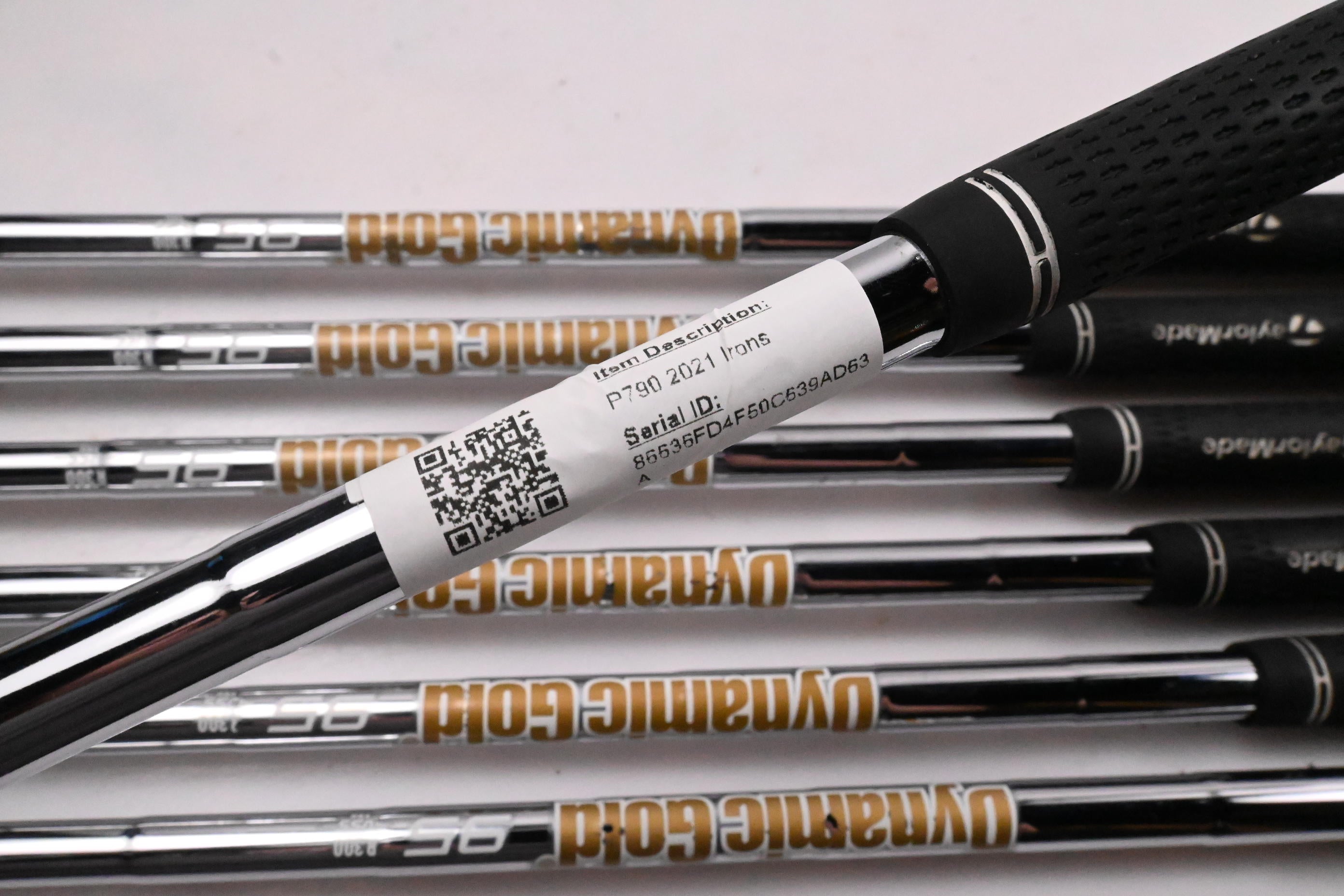 Taylormade P790 2021 Irons / 5-PW+AW / Regular Flex Dynamic Gold 95 R300 Shafts