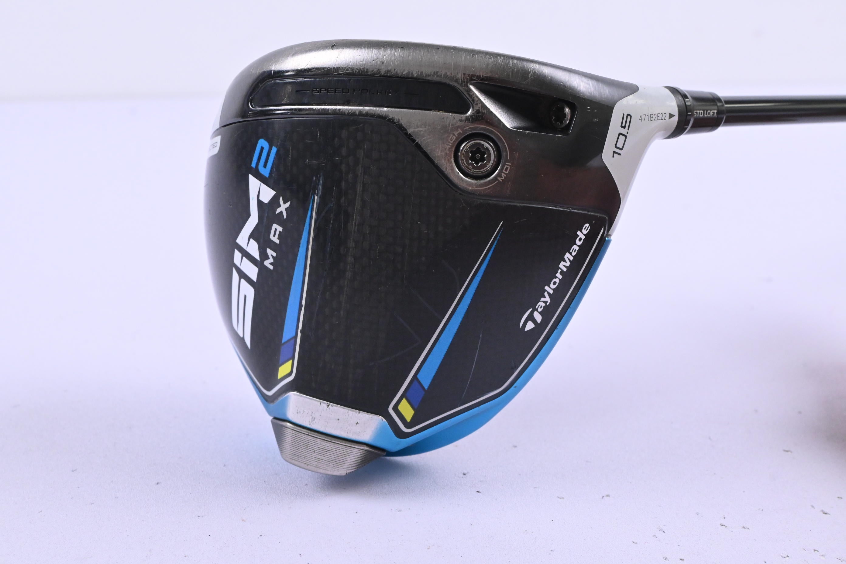 Taylormade SIM2 Max Driver / 10.5 Degree / Stiff Flex Fujikura Speeder 6