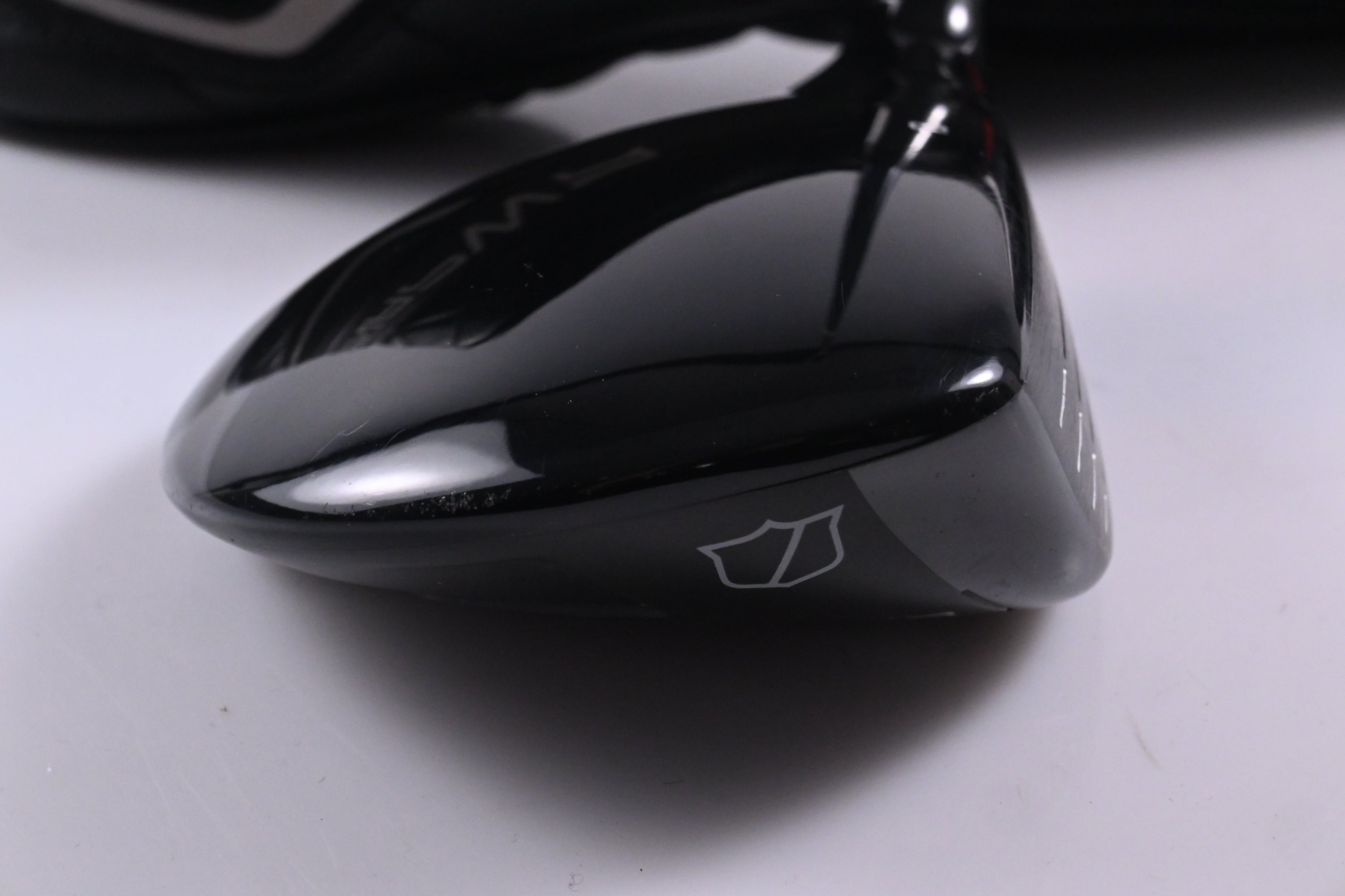 Wilson DYNAPWR Max 2025 #5 Wood / 18 Degree / Regular Flex UST LinQ Red 6 Shaft