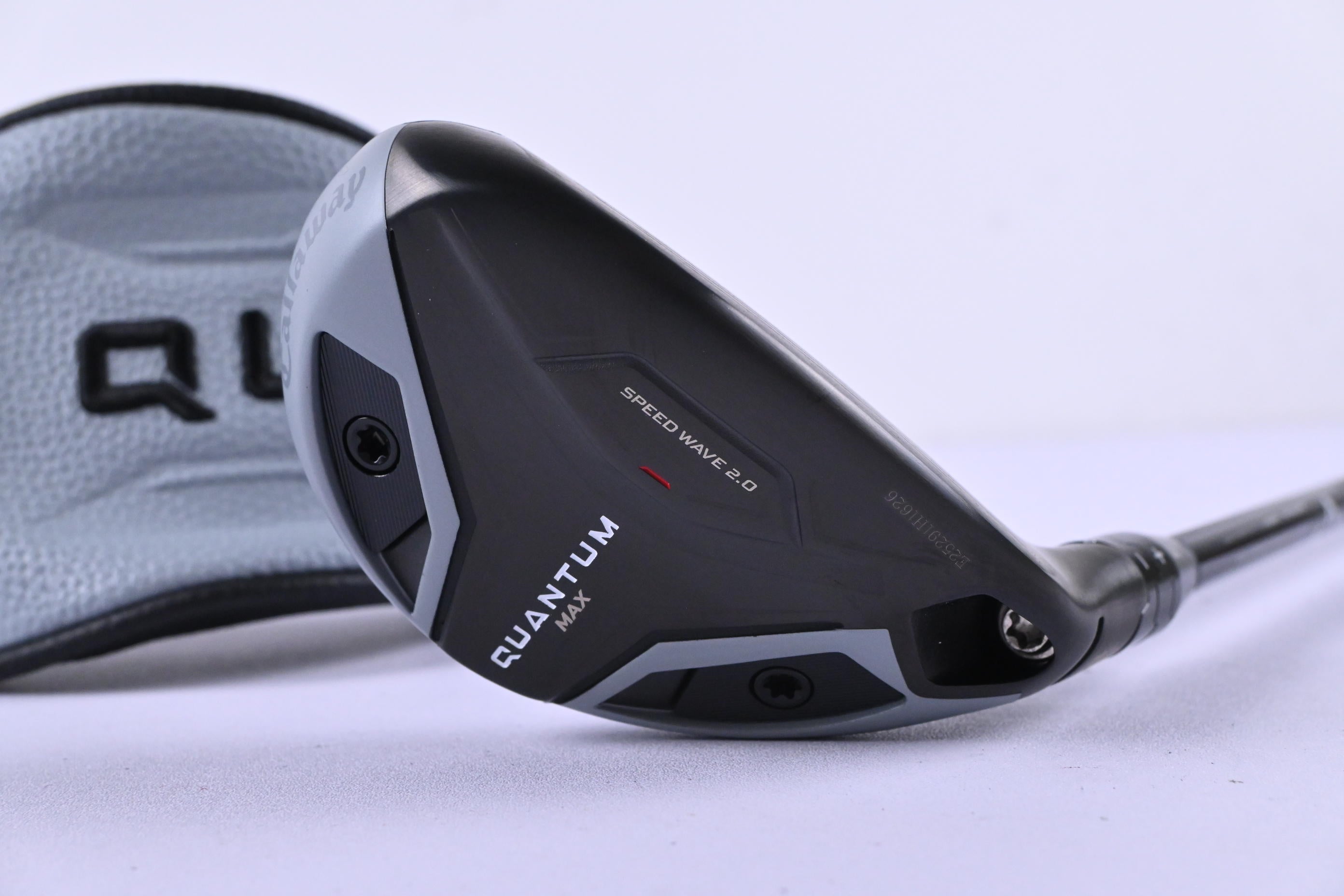 Callaway Quantum Max #4 Hybrid / 21 Degree / Regular Flex Denali Frost Silver 60