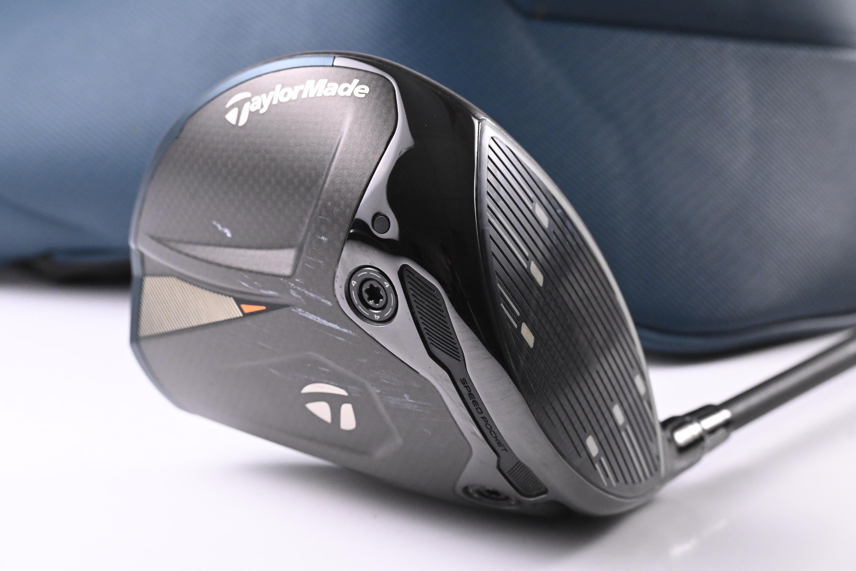 Taylormade Qi4D Driver / 8 Degree / Regular Flex REAX Red 50 Shaft