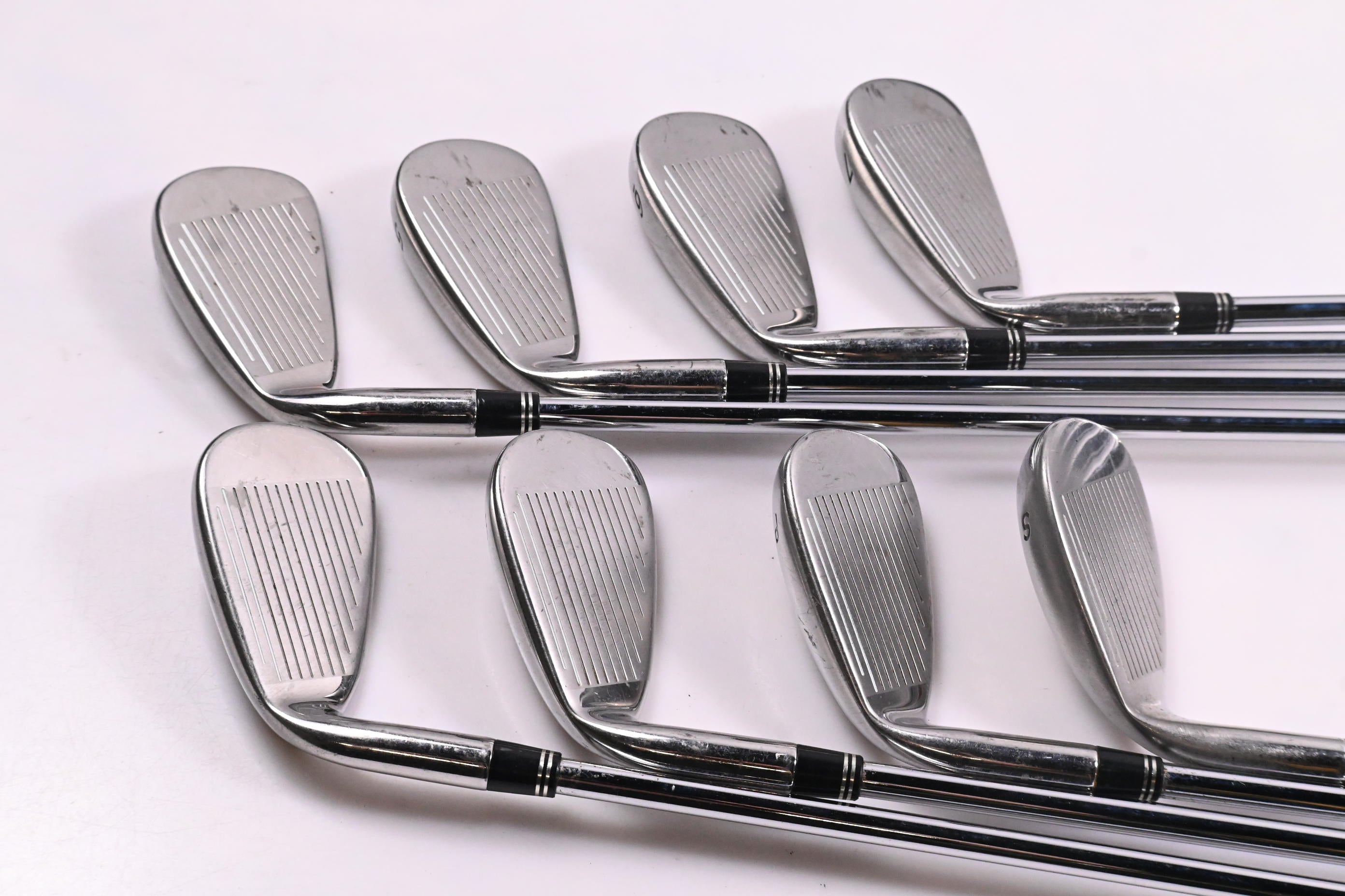 Taylormade R7 Irons / 4-PW+SW / Regular Flex Taylormade T-Step 90 Shafts