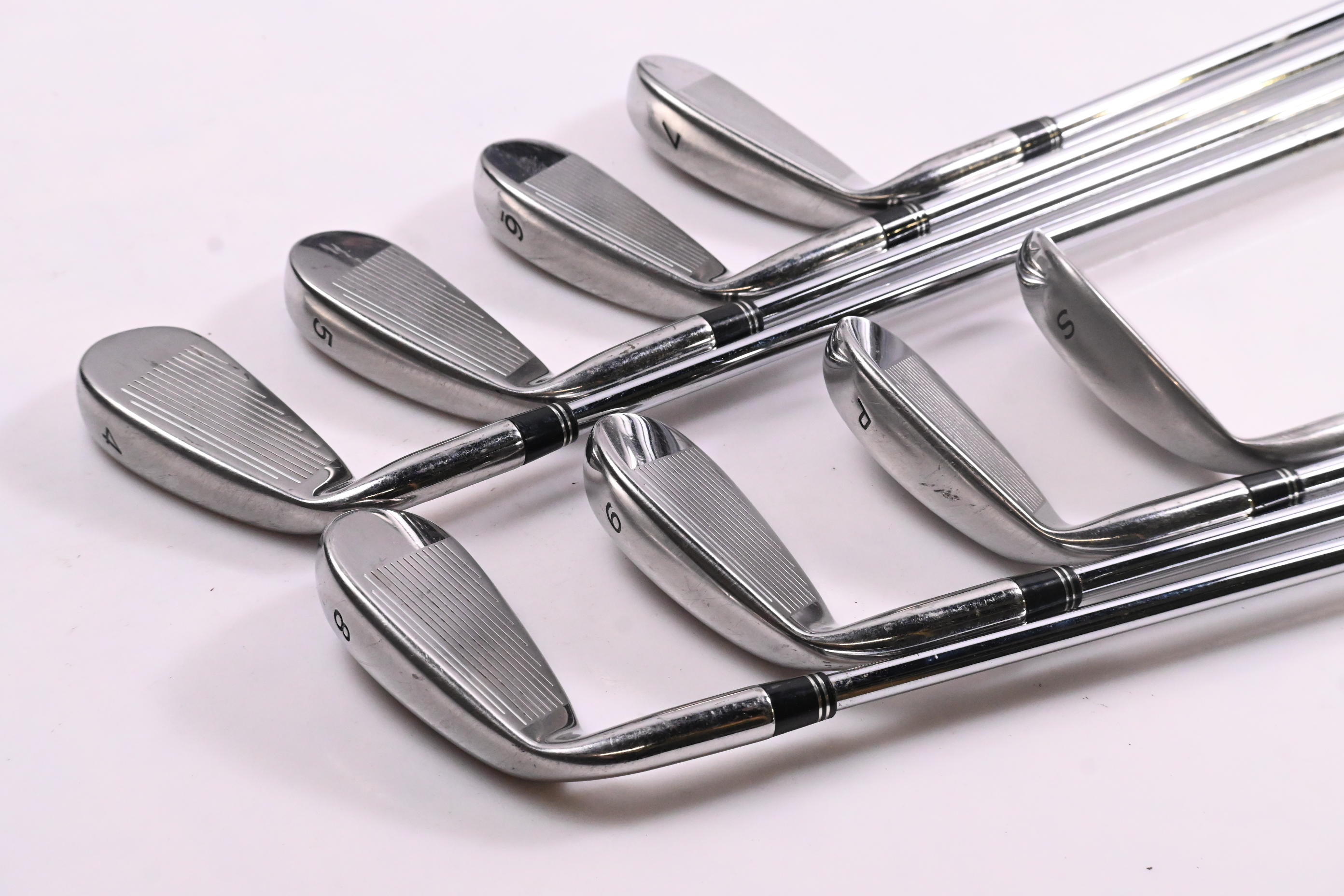 Taylormade R7 Irons / 4-PW+SW / Regular Flex Taylormade T-Step 90 Shafts