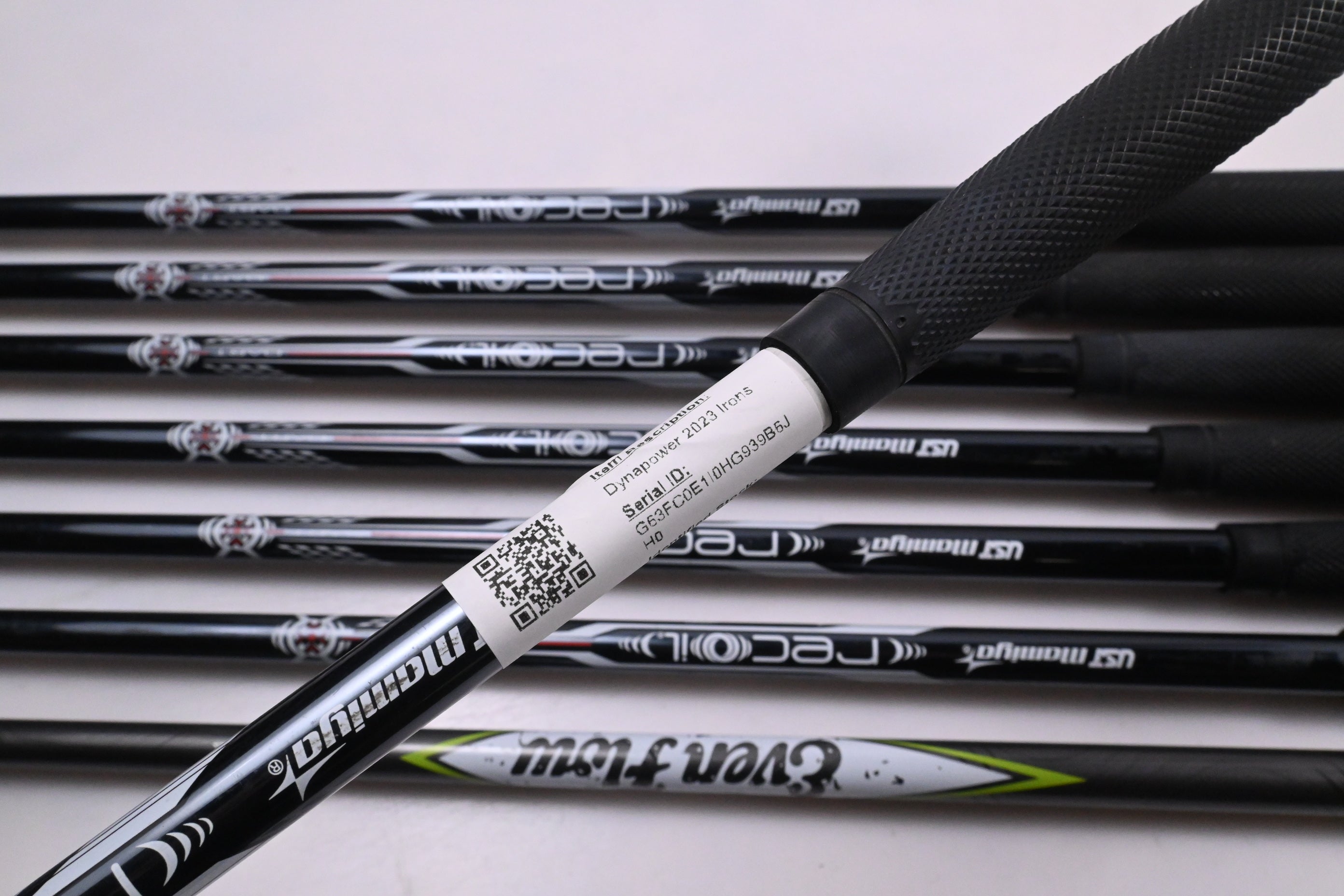 Wilson Dynapower 2023 Irons / 4-PW+SW / Senior Flex UST Recoil Dart 65 Shafts
