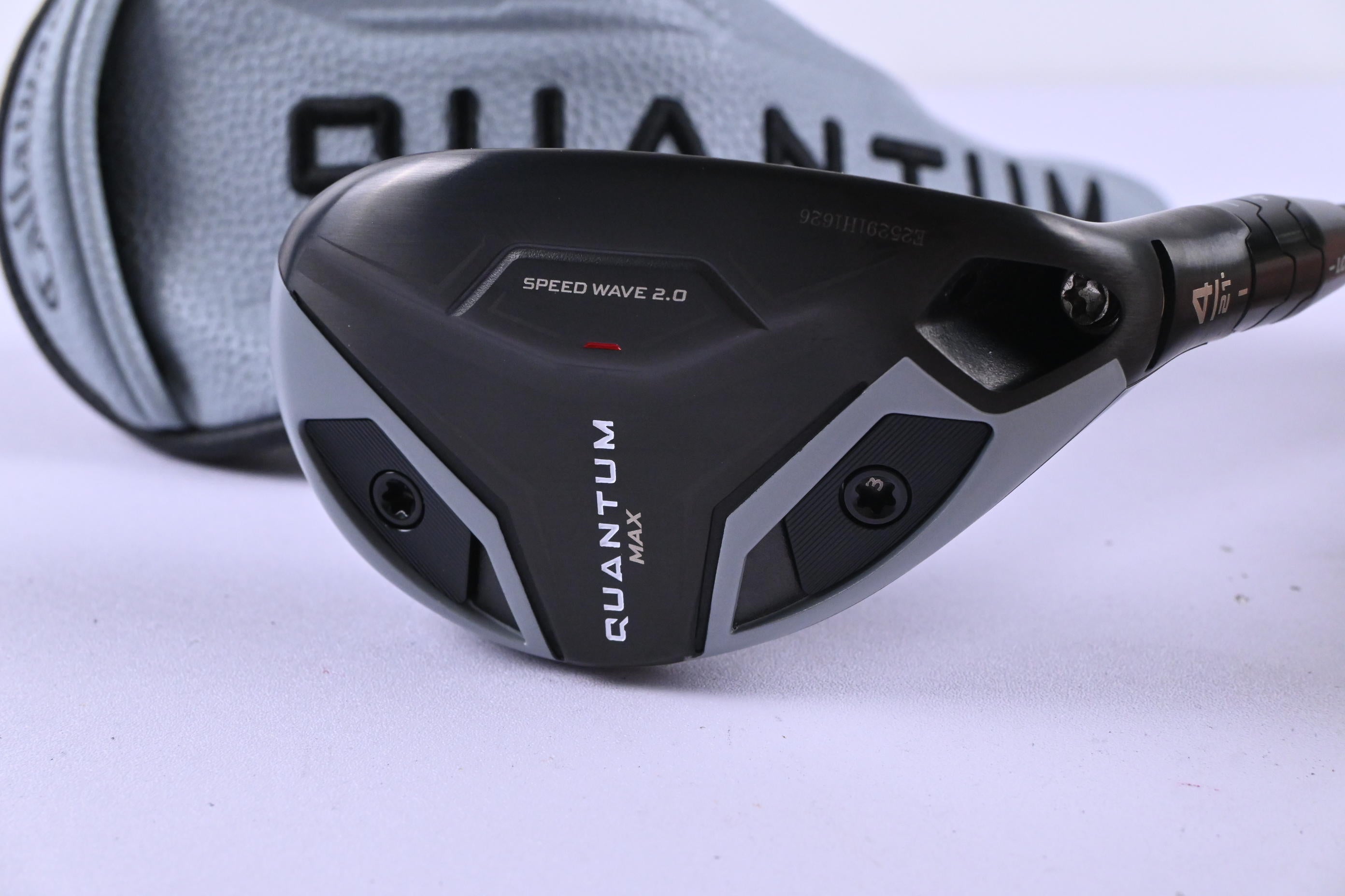 Callaway Quantum Max #4 Hybrid / 21 Degree / Regular Flex Denali Frost Silver 60