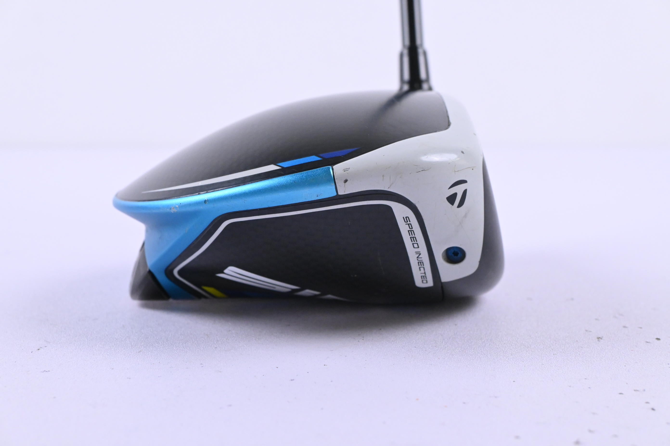 Taylormade SIM2 Max Driver / 10.5 Degree / Stiff Flex Fujikura Speeder 6