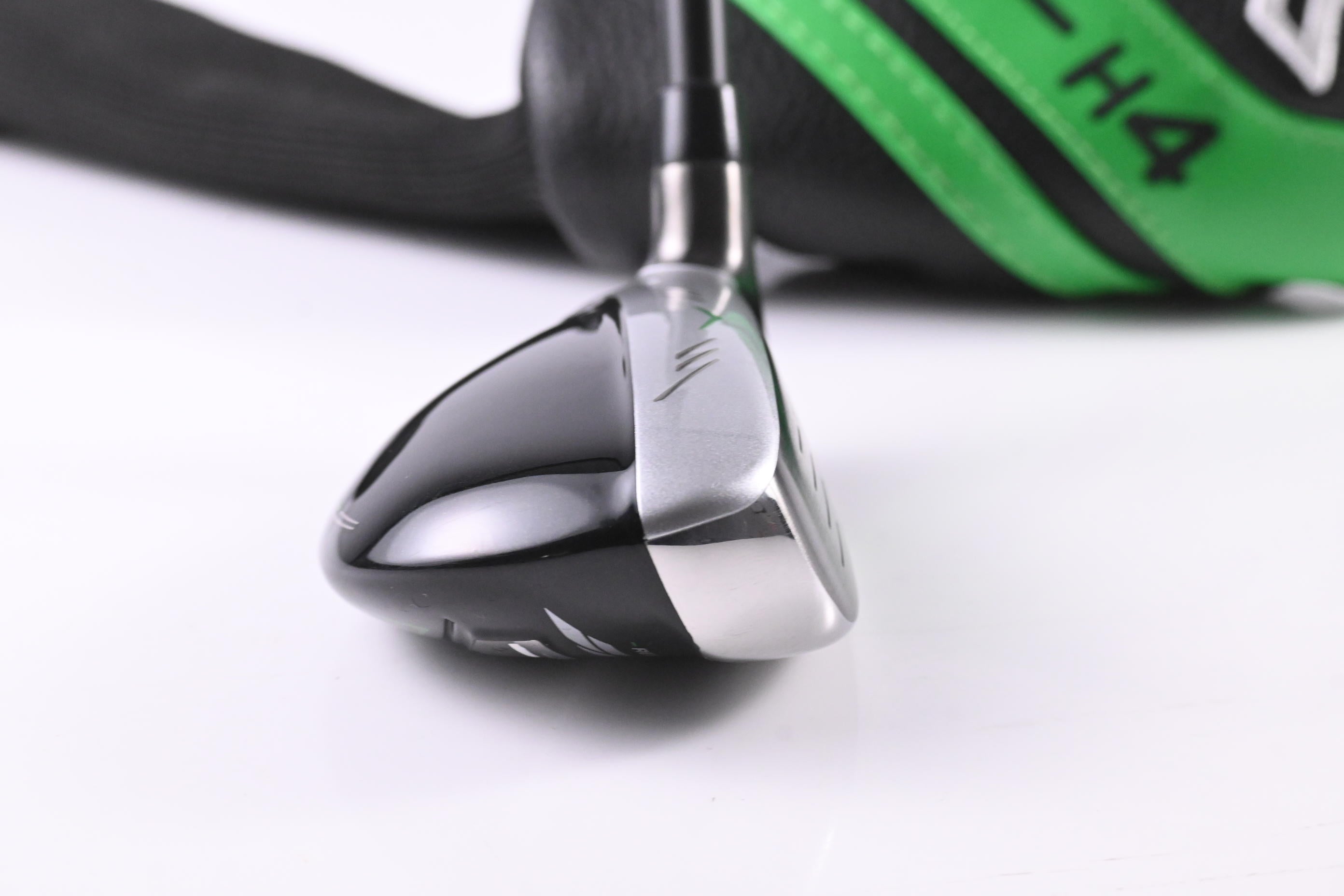 XXIO X 2022 #4 Hybrid / 22 Degree / Stiff Flex Miyazaki AX-II 55 Shaft