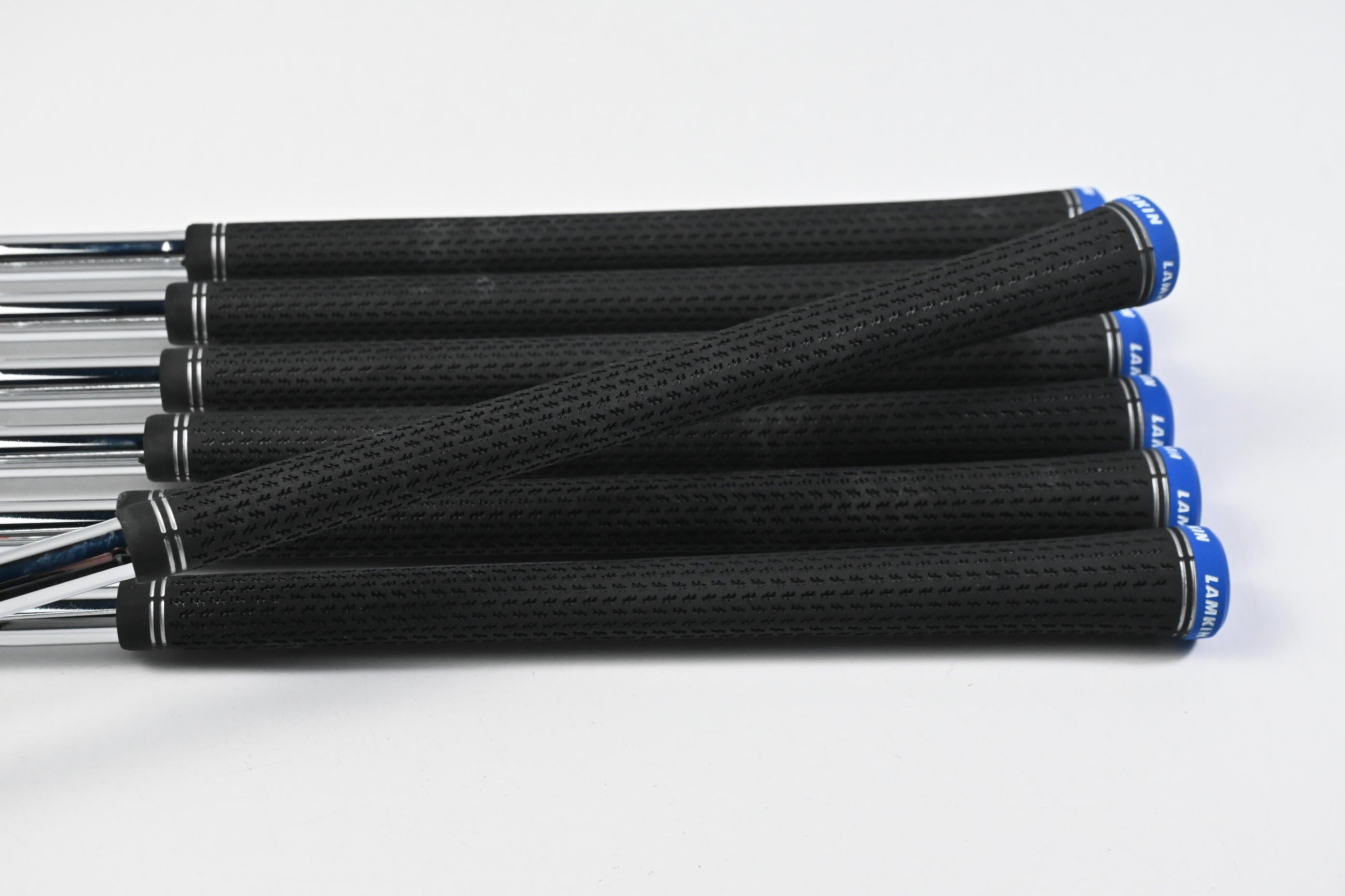 Taylormade Qi Irons / 5-PW+SW / Regular Flex KBS MAX MT 85 Shafts