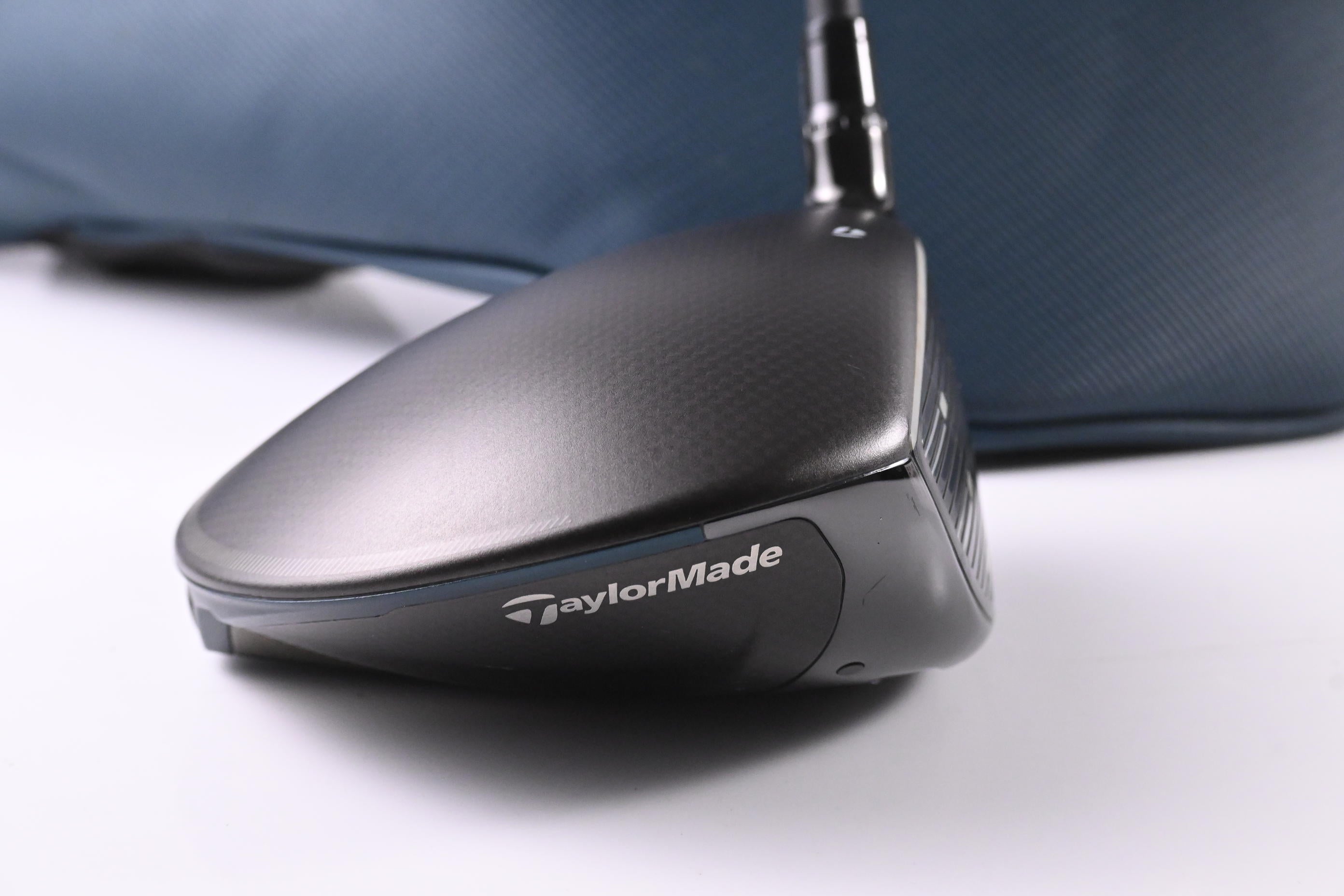 Taylormade Qi4D Driver / 8 Degree / Regular Flex REAX Red 50 Shaft
