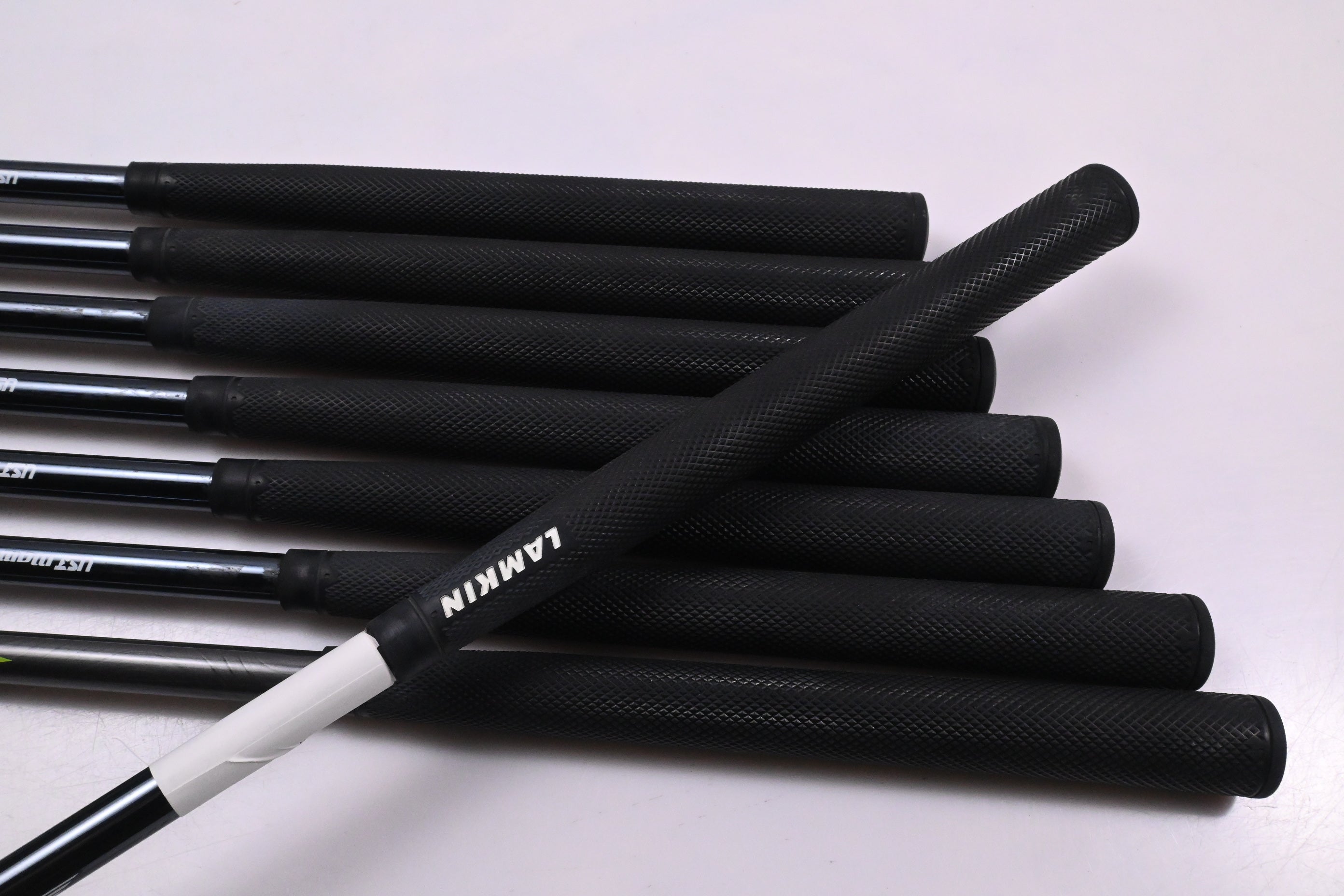 Wilson Dynapower 2023 Irons / 4-PW+SW / Senior Flex UST Recoil Dart 65 Shafts