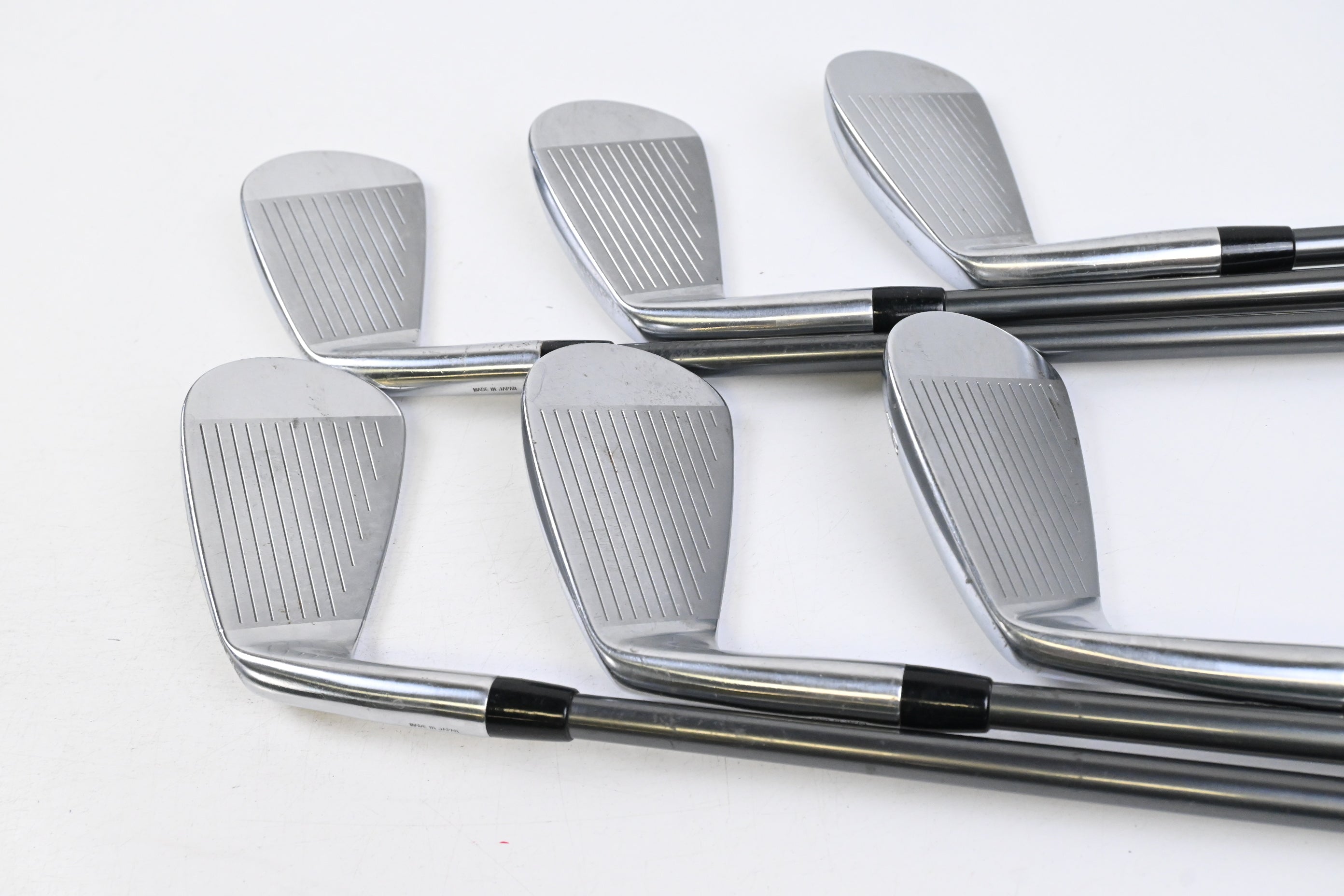 Vega VC-01 Irons / 5-PW / Regular Flex Accra 50i Shafts