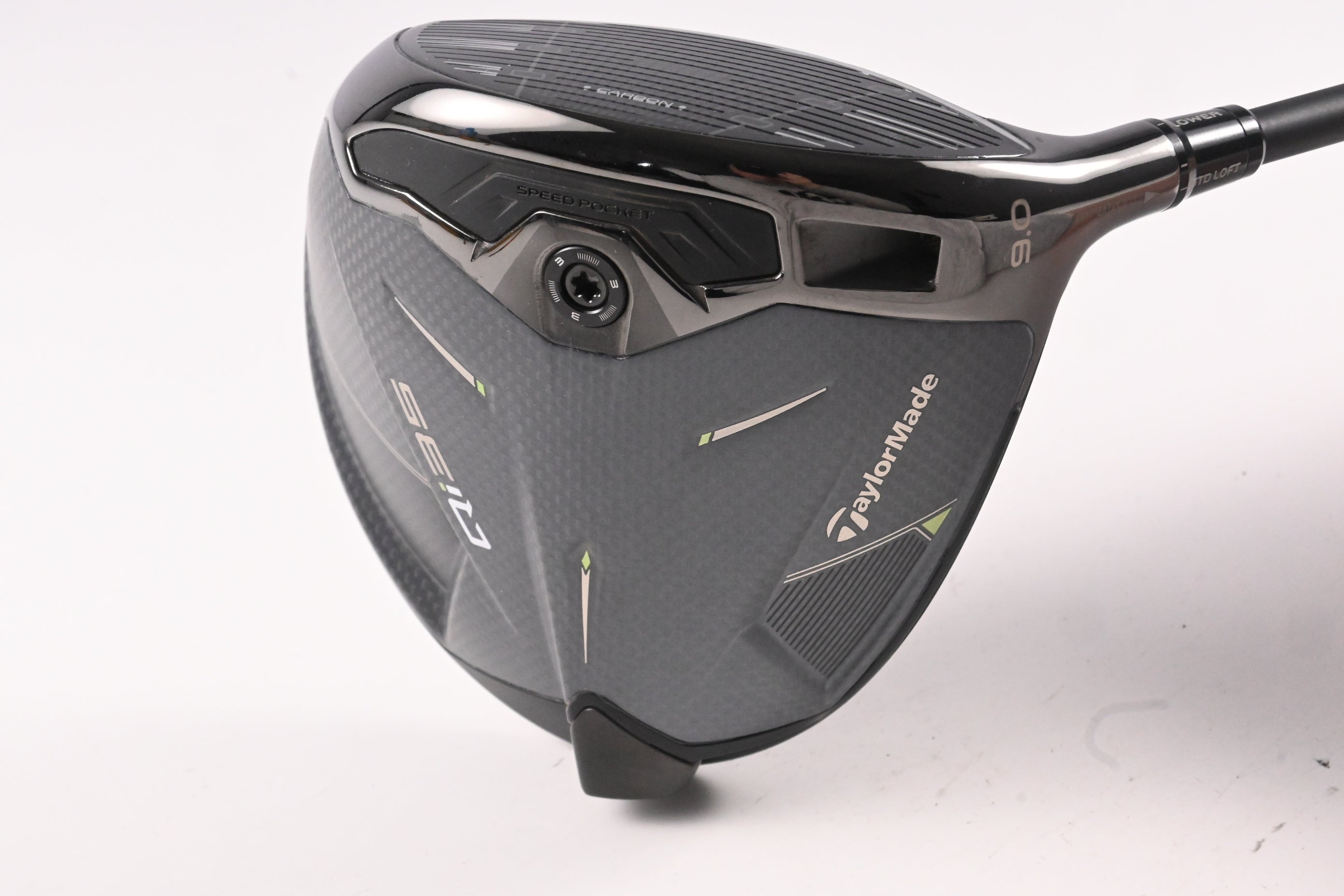 Taylormade Qi35 Driver / 9 Degree / Regular Flex Vanquish 4 Shaft