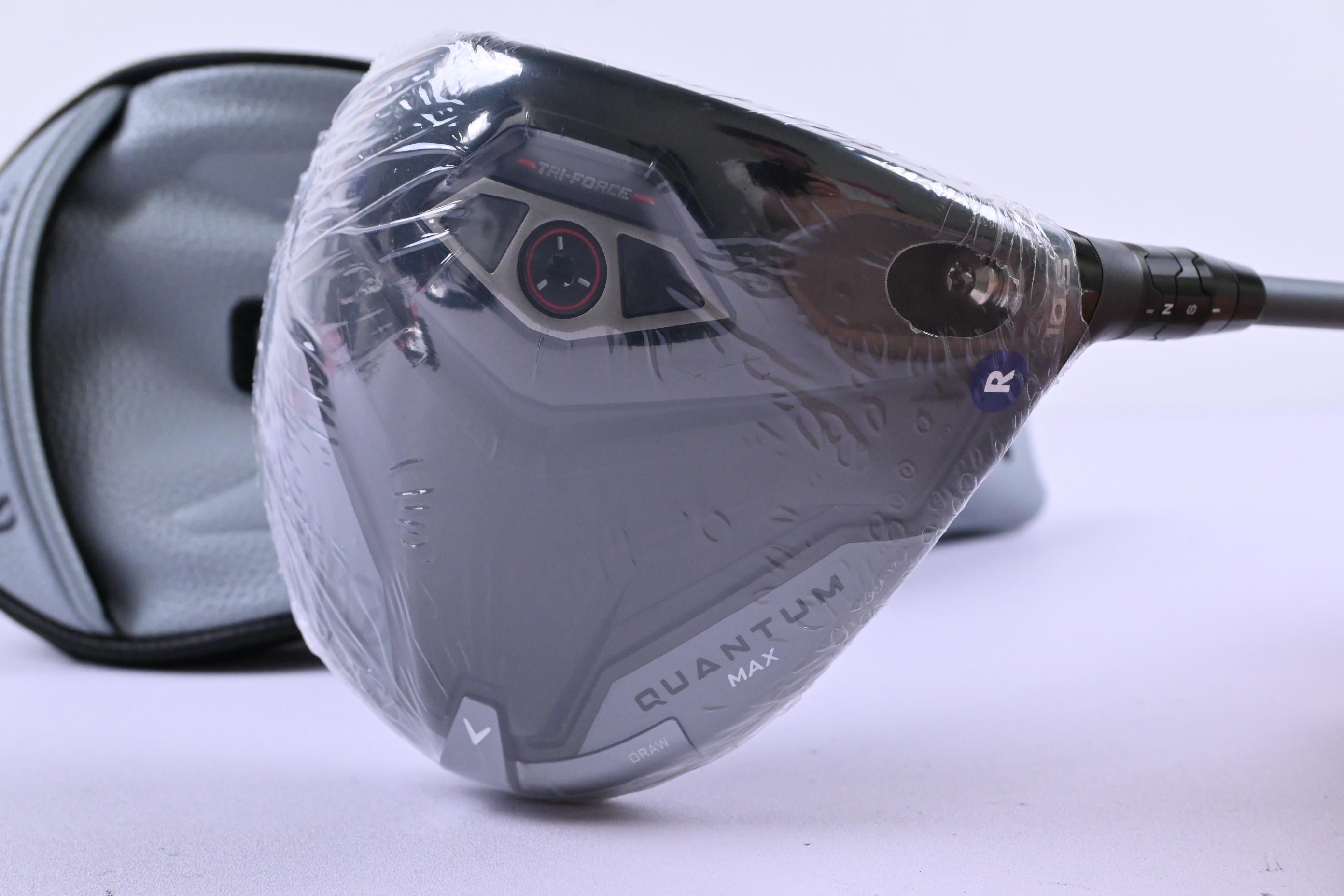 Callaway Quantum Max Driver / 10.5 Degree / Regular Flex Denali Frost Silver 50