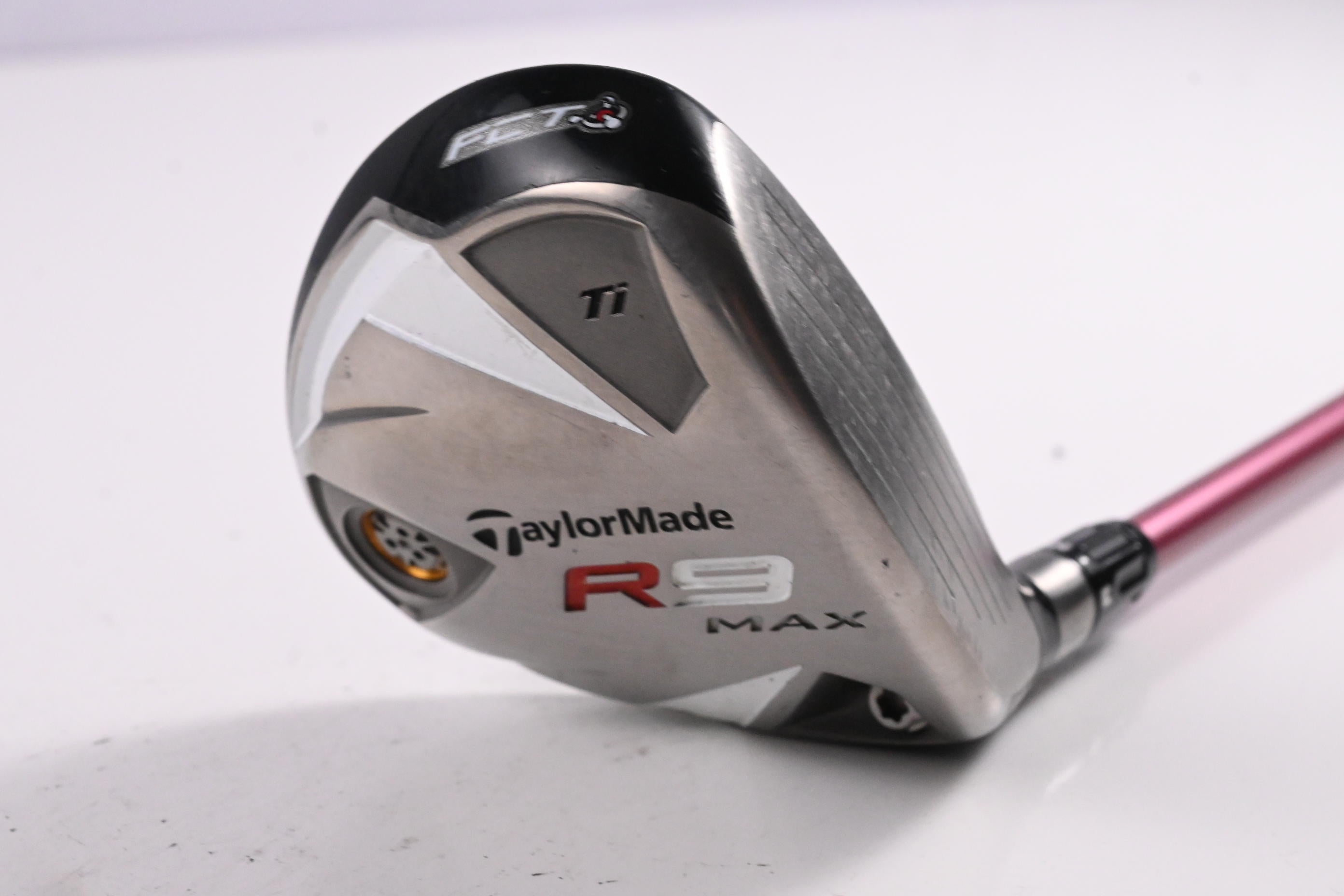 Ladies Taylormade R9 #5 Wood / 18 Degree / Ladies Flex Reax 40 Shaft