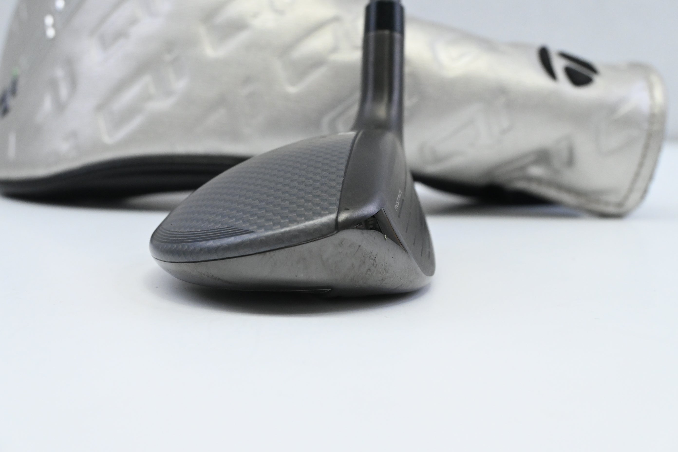 Taylormade Qi35 Max #4 Hybrid / 23 Degree / Regular Flex Fujikura AirSpeeder 50