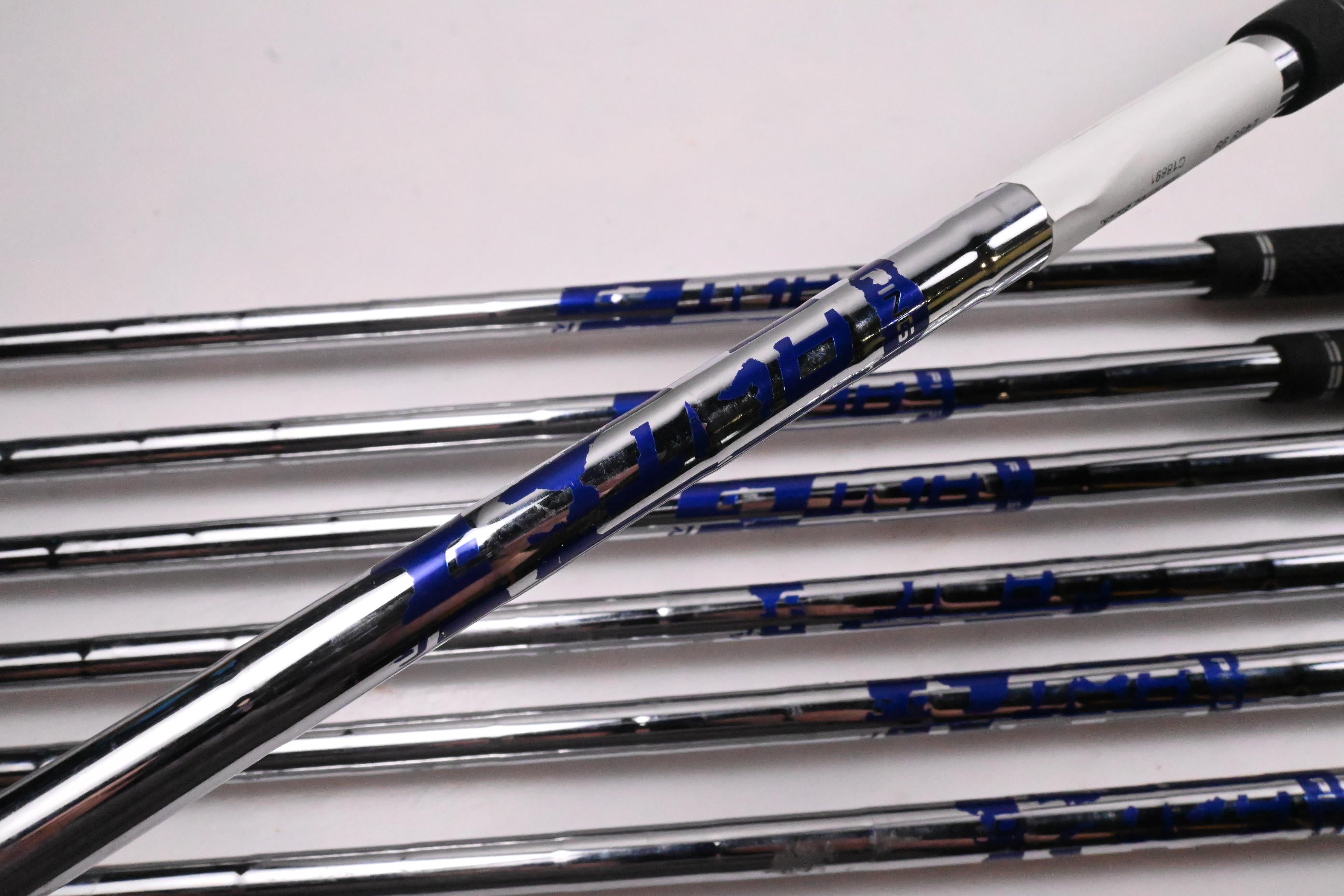 Ping G425 Irons / 4-PW / Green Dot / Regular Flex Ping AWT Shafts