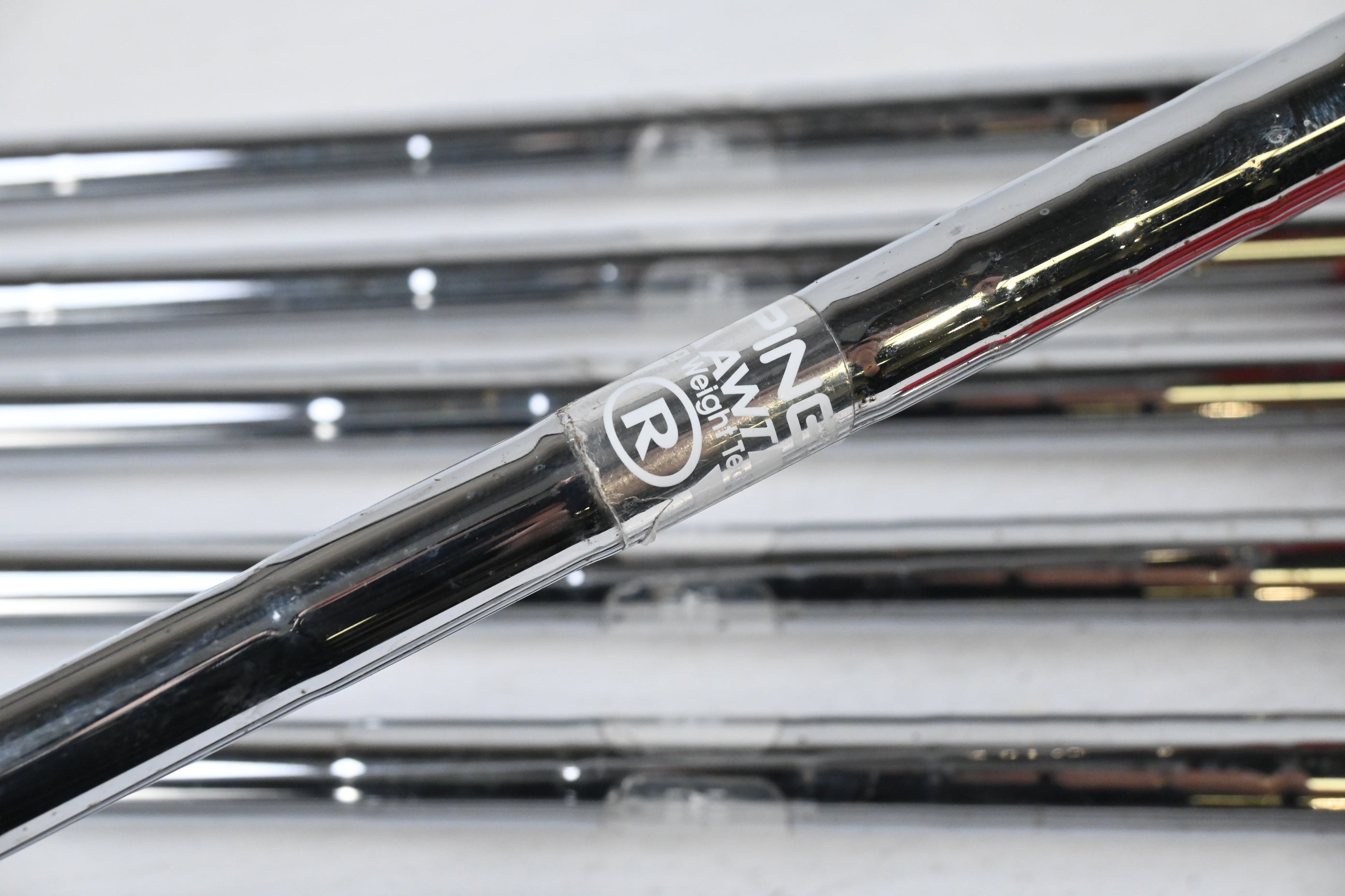 Ping i10 Irons / 3-PW / Black Dot / Regular Flex Ping AWT Shafts