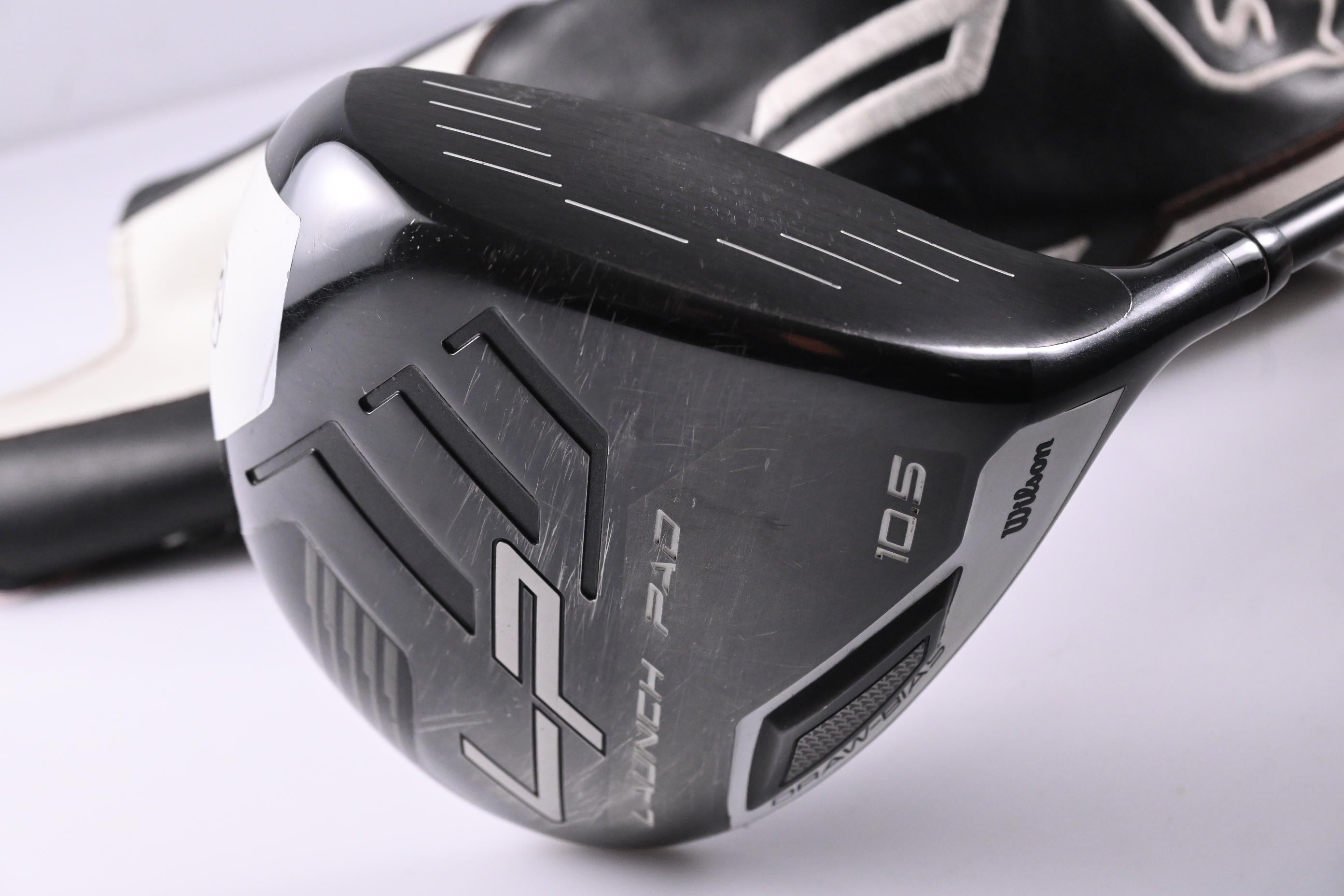 Wilson Launch Pad Driver / 10.5 Degree / Regular Flex UST Mamiya Helium 46 Shaft