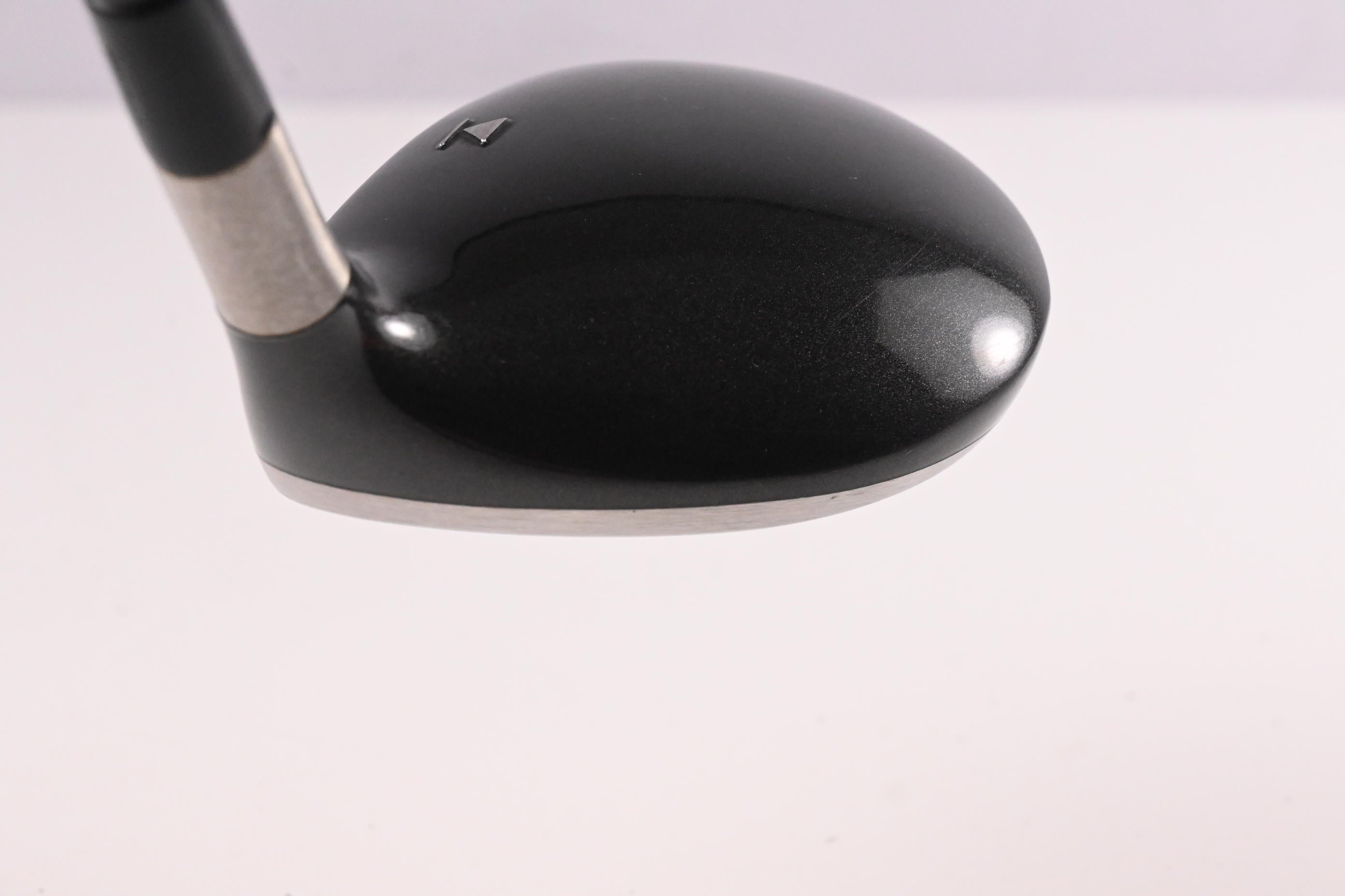 Titleist 904 F #3 Wood / 13 Degree / X-Flex Fujikura Speeder Shaft