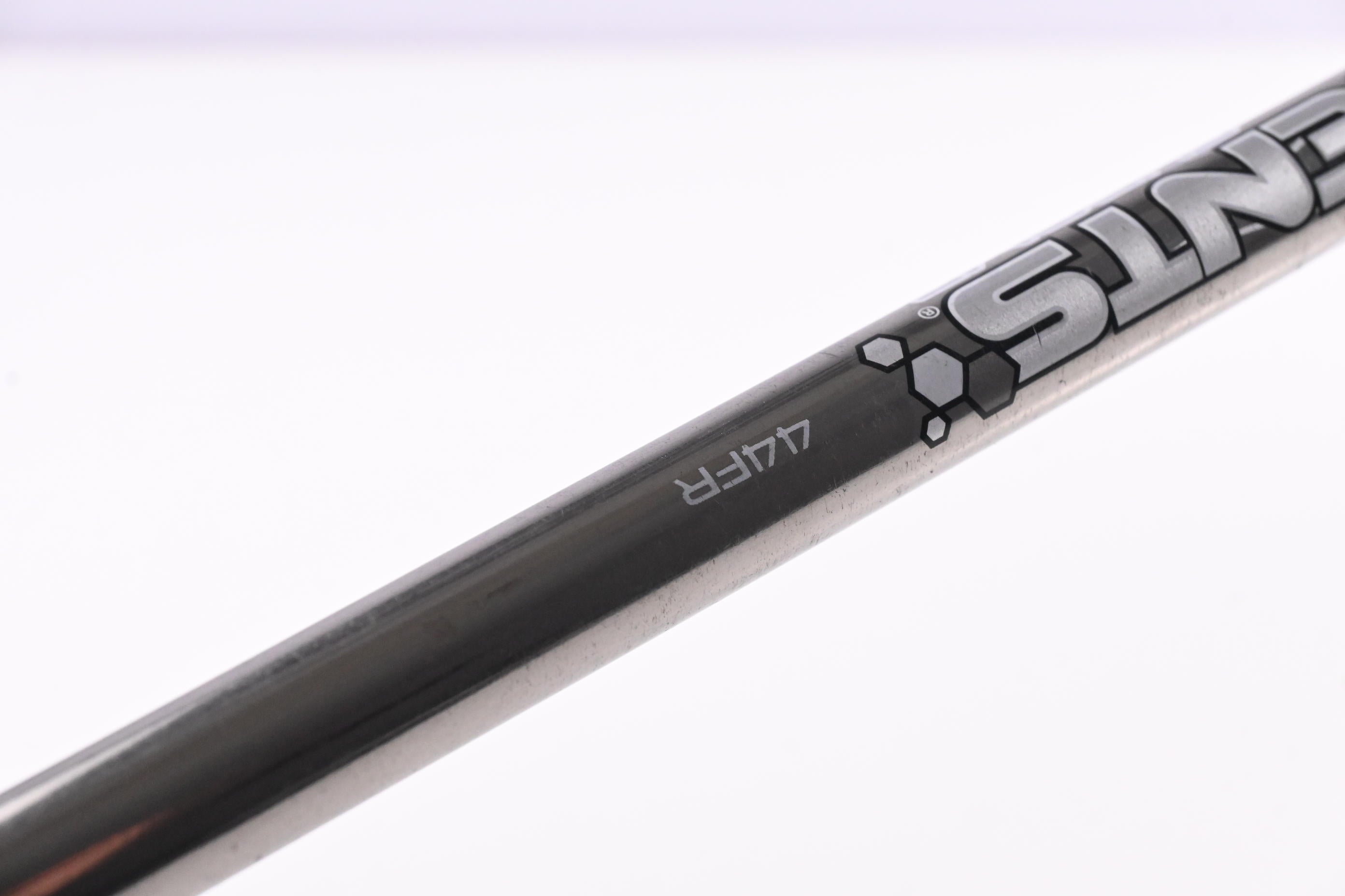 Left Hand Wilson Staff D200 Driver / 10.5 Degree / Regular Flex UST Elements