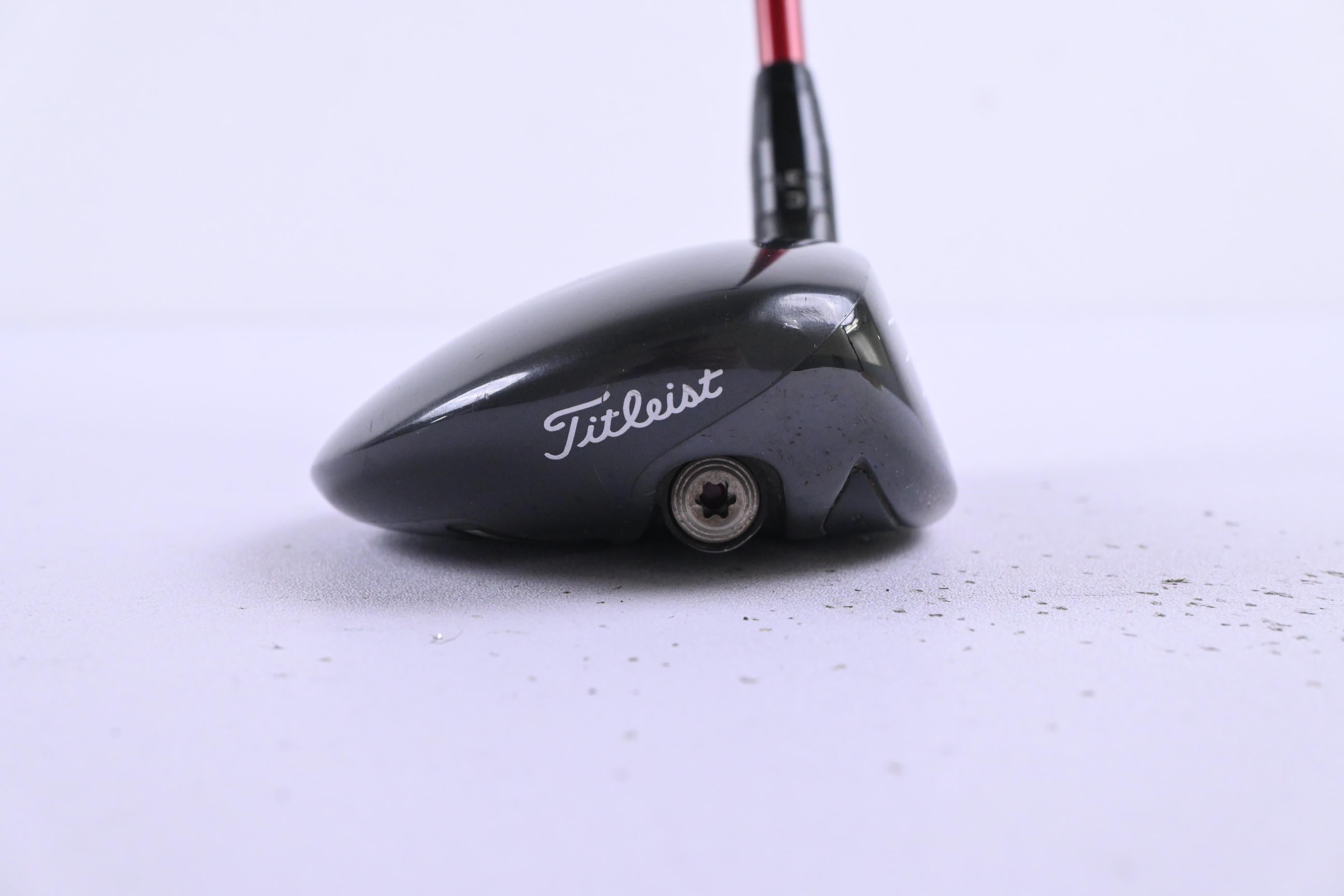 Titleist 917 F2 #5 Wood / 18 Degree / Regular Flex Project X Denali Red 60 Shaft