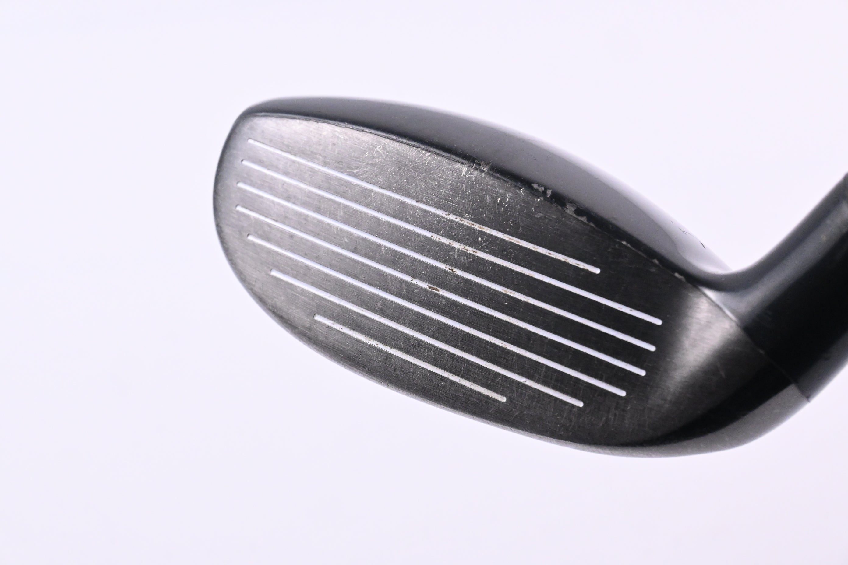 Titleist 910H #3 Hybrid / 21 Degree / Regular Flex Diamana 'ilima 70 Shaft