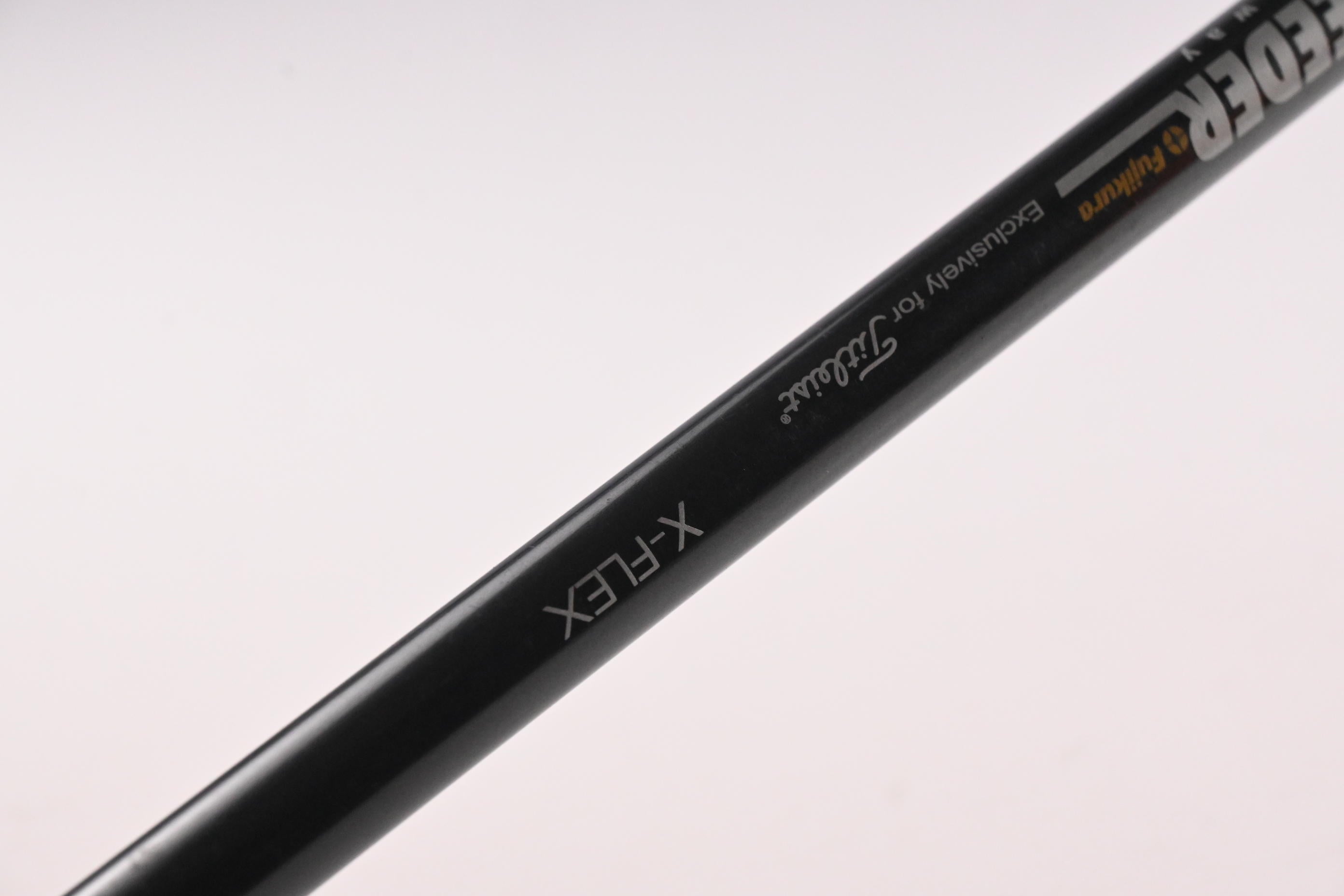Titleist 904 F #3 Wood / 13 Degree / X-Flex Fujikura Speeder Shaft