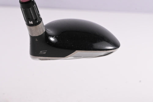 Ladies Taylormade R9 #5 Wood / 18 Degree / Ladies Flex Reax 40 Shaft