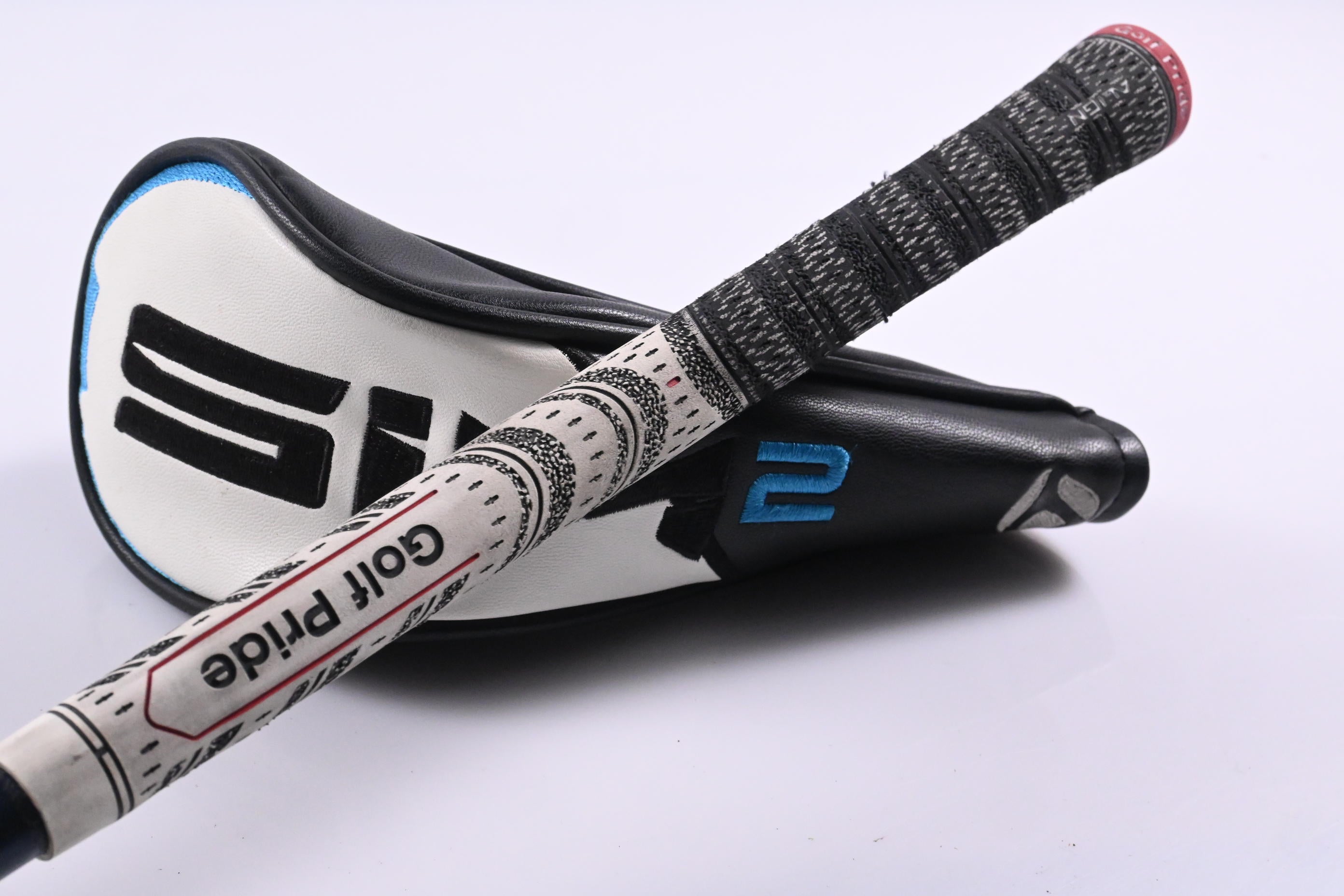 Taylormade SIM2 #3 Hybrid  19.5 Degree / Regular Flex Ventus Blue 6 Shaft