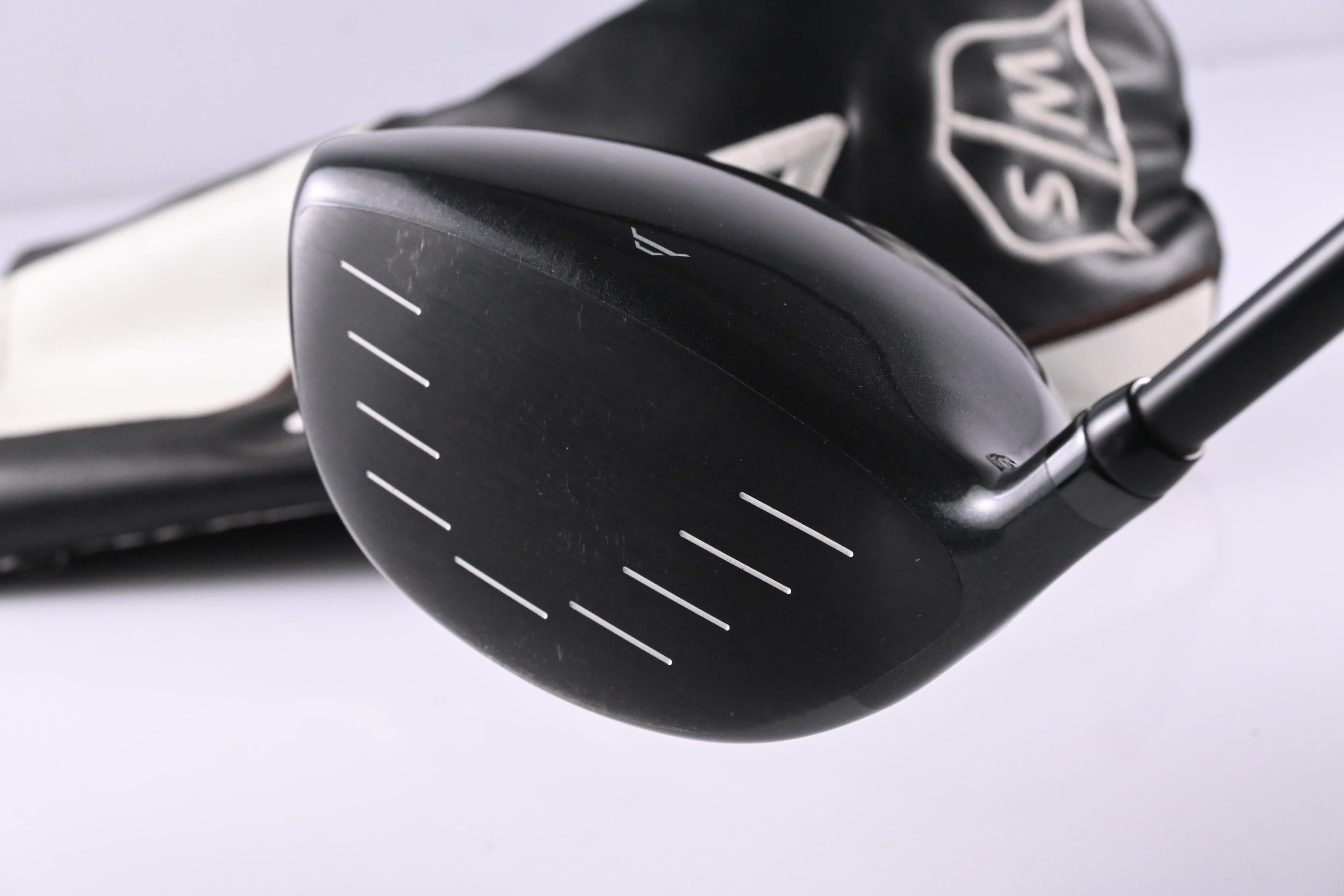 Wilson Launch Pad Driver / 10.5 Degree / Regular Flex UST Mamiya Helium 46 Shaft