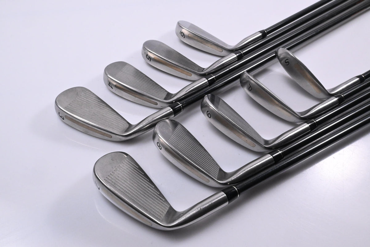 Taylormade 360 Series Irons / 4-PW+SW / Regular Flex Taylormade Shafts