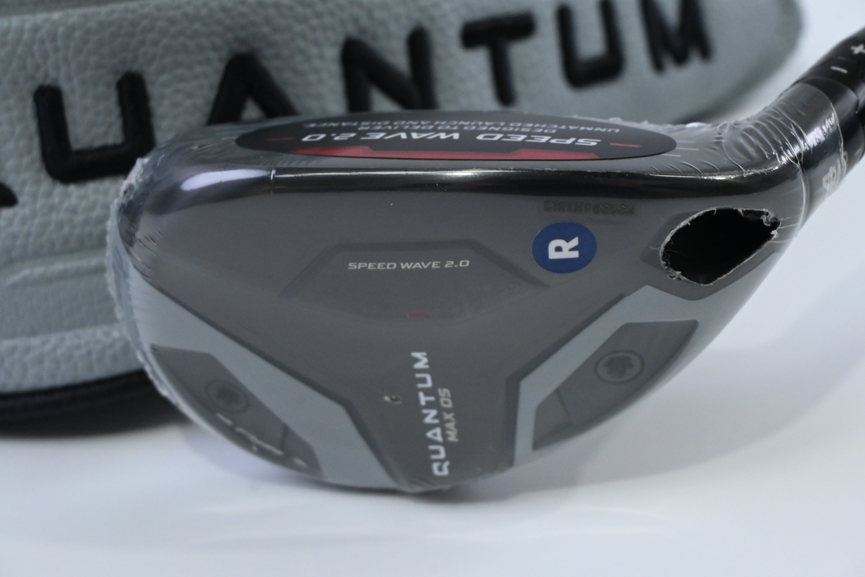 Callaway Quantum Max OS #4 Hybrid / 20 Degree / Regular Flex Denali Frost Silver