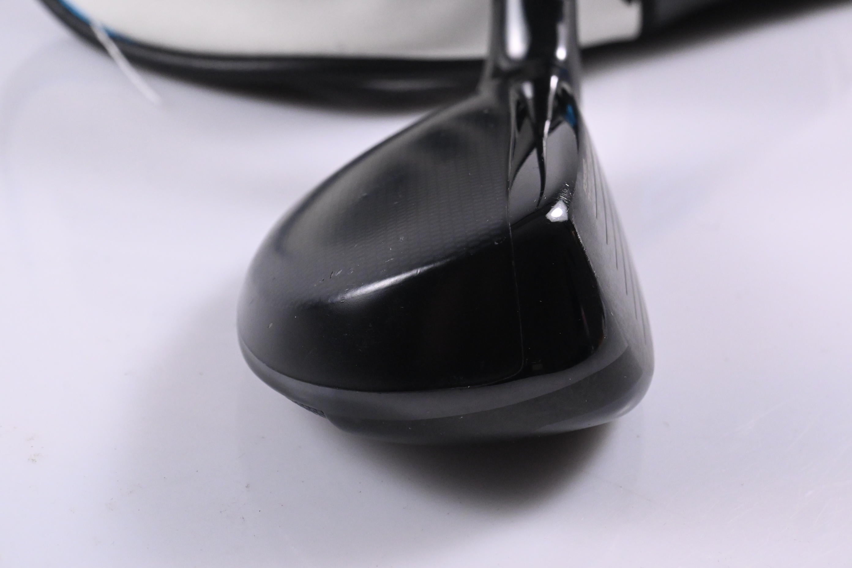 Taylormade SIM2 #4 Hybrid / 22 Degree / Stiff Flex Tensei AV Blue 80 Shaft