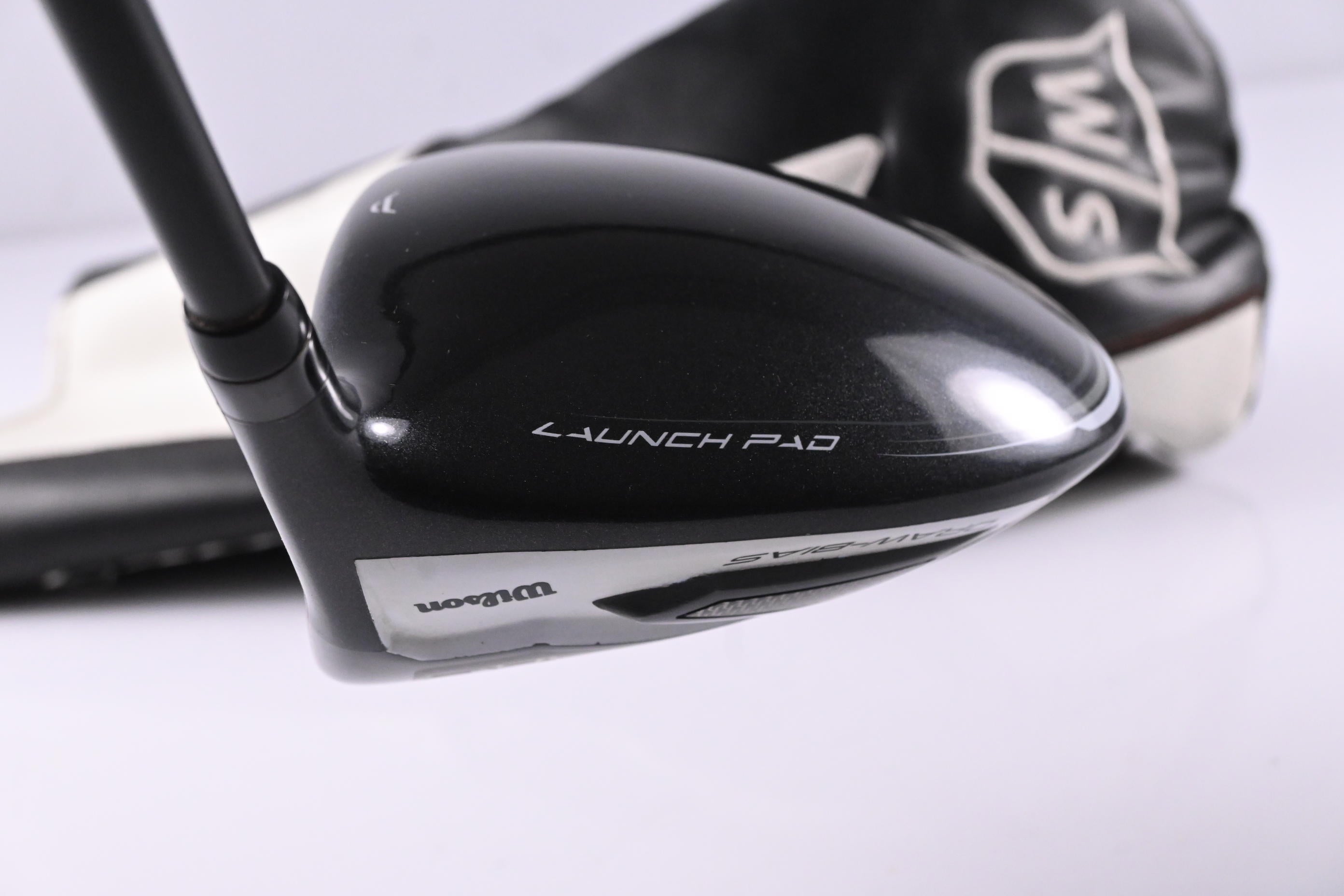Wilson Launch Pad Driver / 10.5 Degree / Regular Flex UST Mamiya Helium 46 Shaft