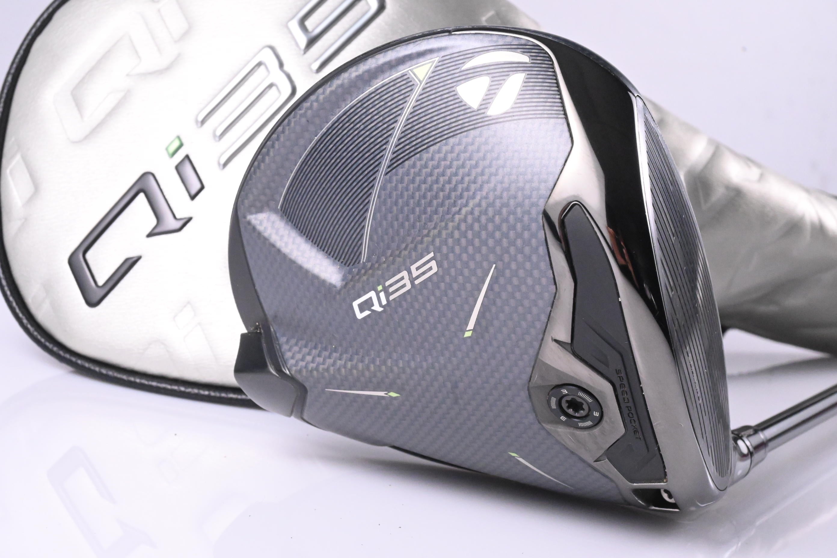 Taylormade Qi35 Driver / 10.5 Degree / Regular Flex KBS Max HL 50 Shaft