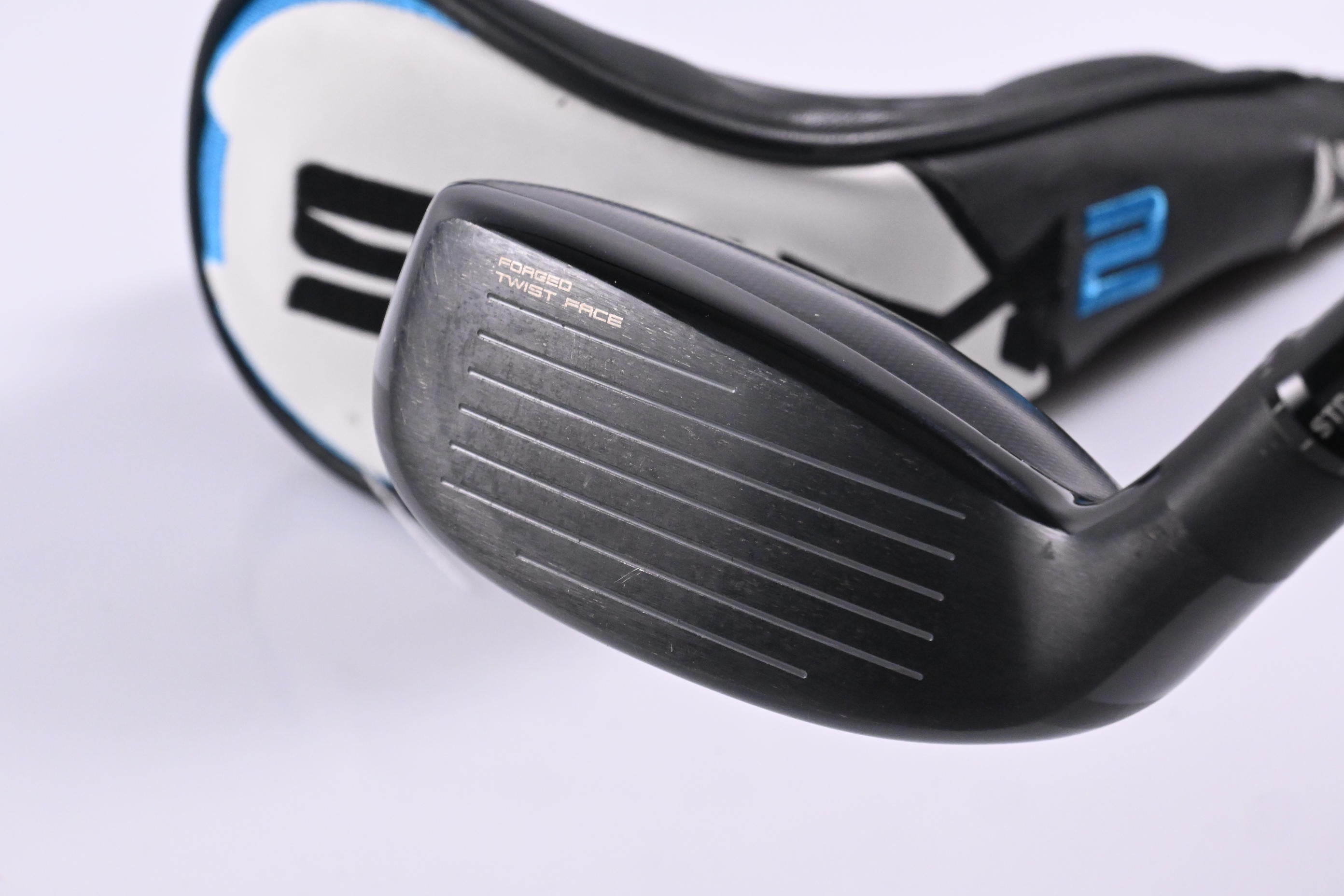 Taylormade SIM2 #4 Hybrid / 22 Degree / Stiff Flex Tensei AV Blue 80 Shaft