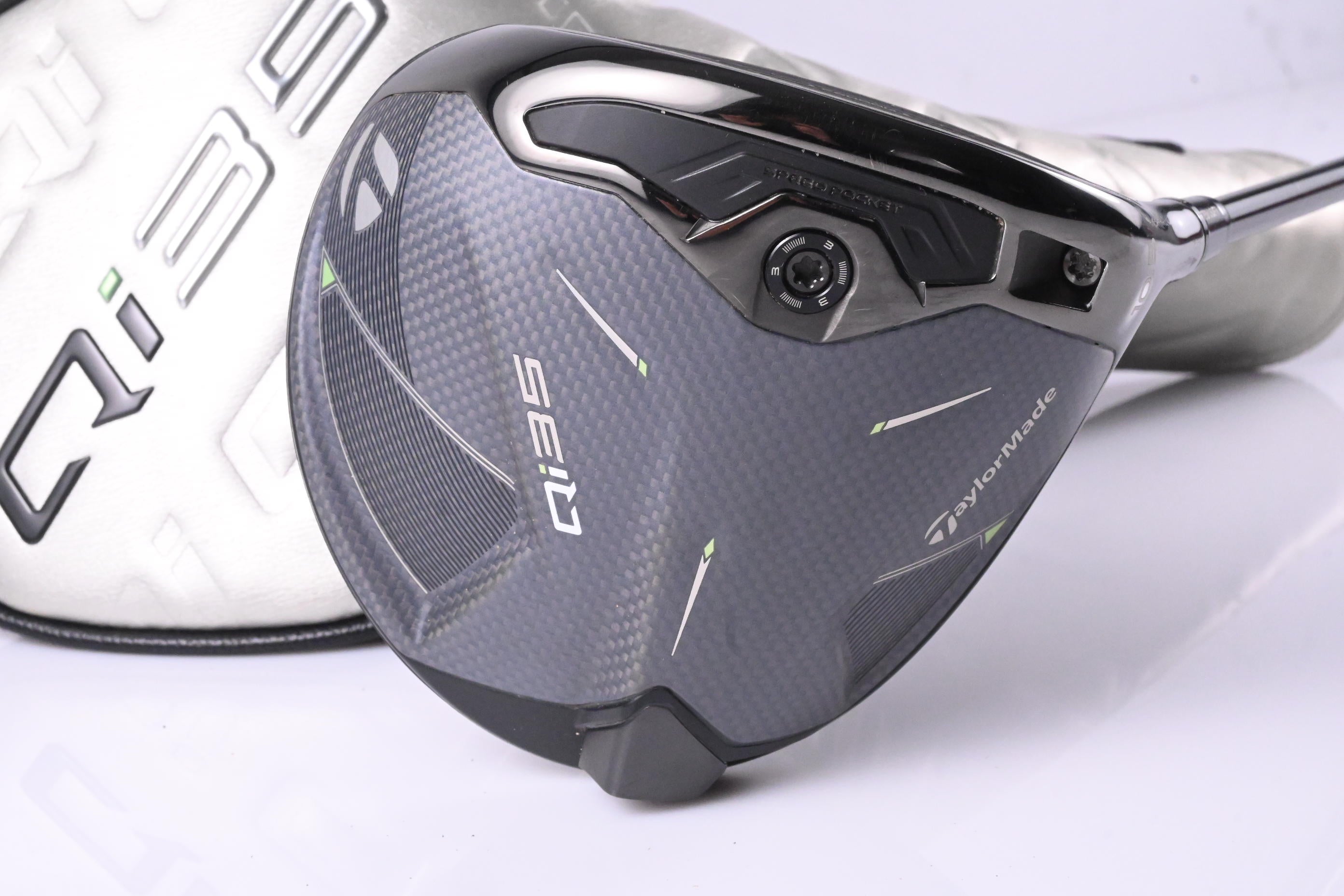 Taylormade Qi35 Driver / 10.5 Degree / Regular Flex KBS Max HL 50 Shaft