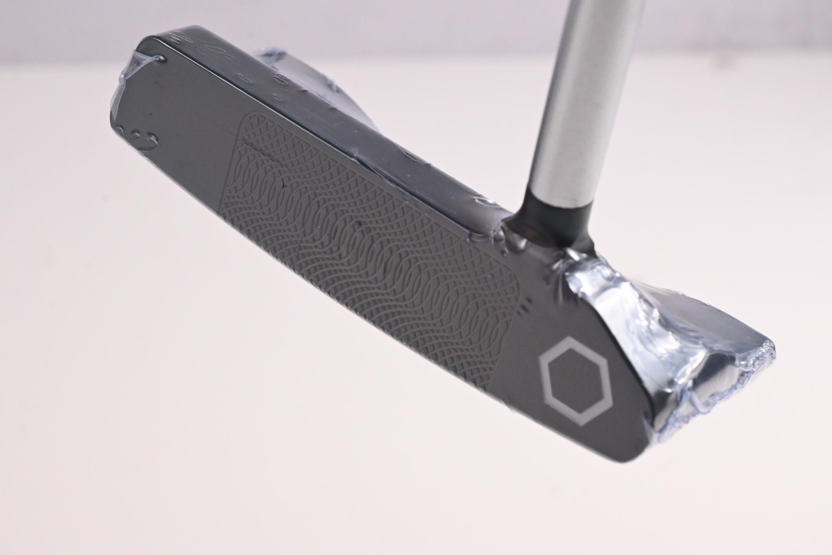 Bettinardi BB-28 2026 Series Putter / 34 Inch
