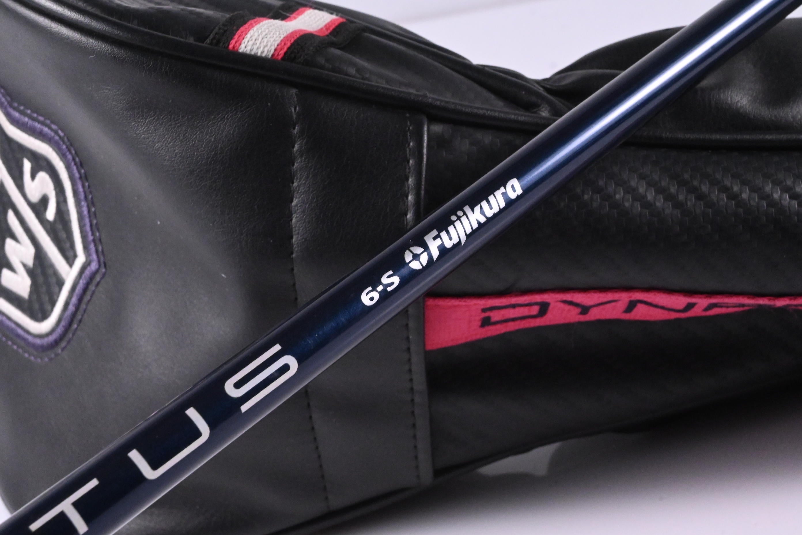 Wilson Dynapower Carbon Driver / 9 Degree / Stiff Flex Ventus Blue 6 Shaft