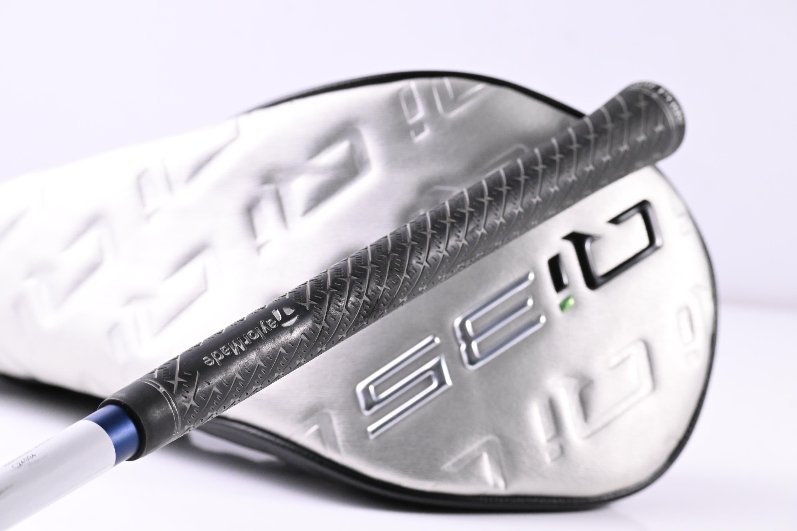 Taylormade Qi35 Driver / 9 Degree / Regular Flex Fujikura Air Speeder 50 Shaft