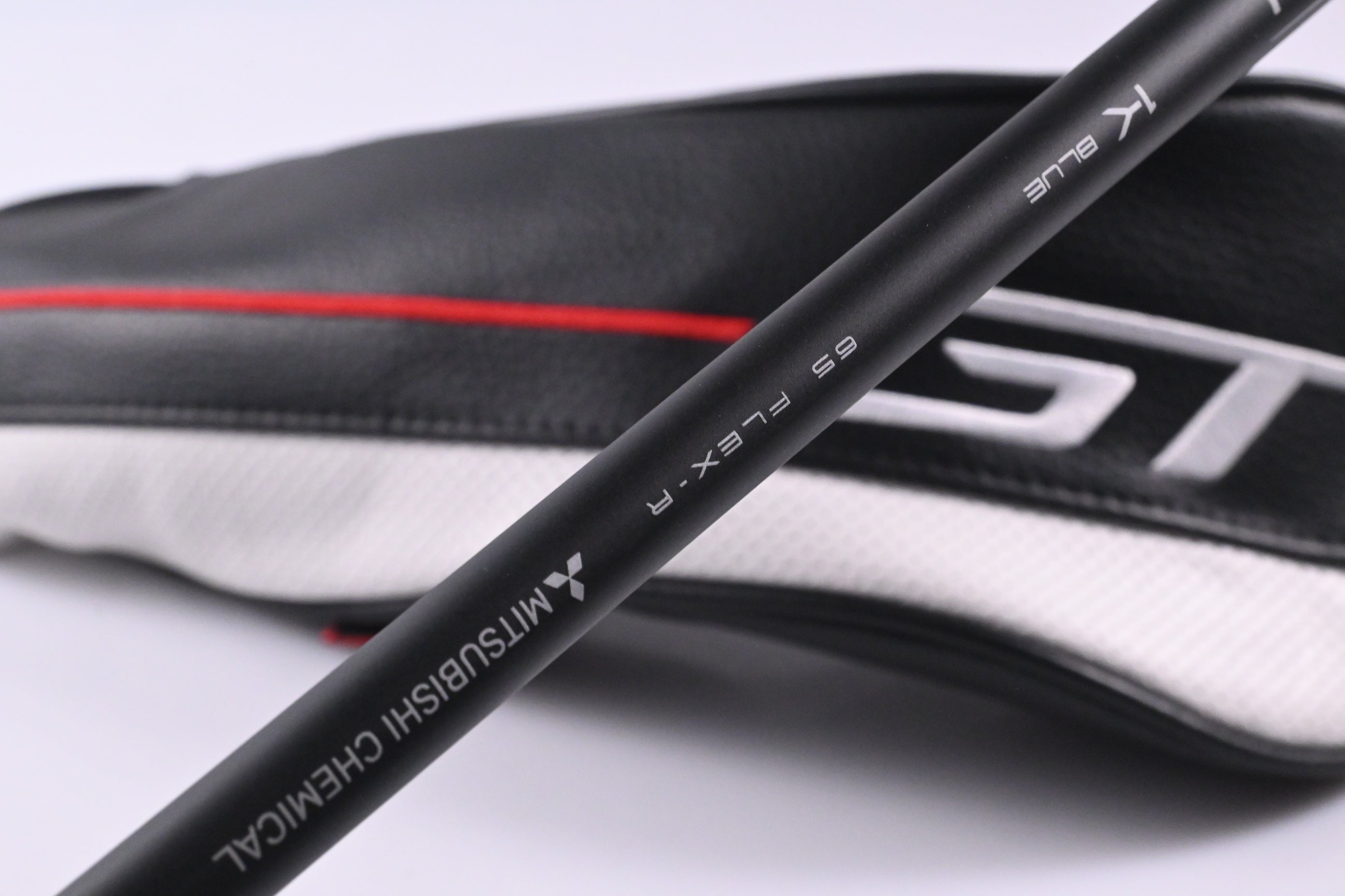 Titleist GT2 #5 Wood / 18 Degree / Regular Flex Tensei 1K Blue 65 Shaft