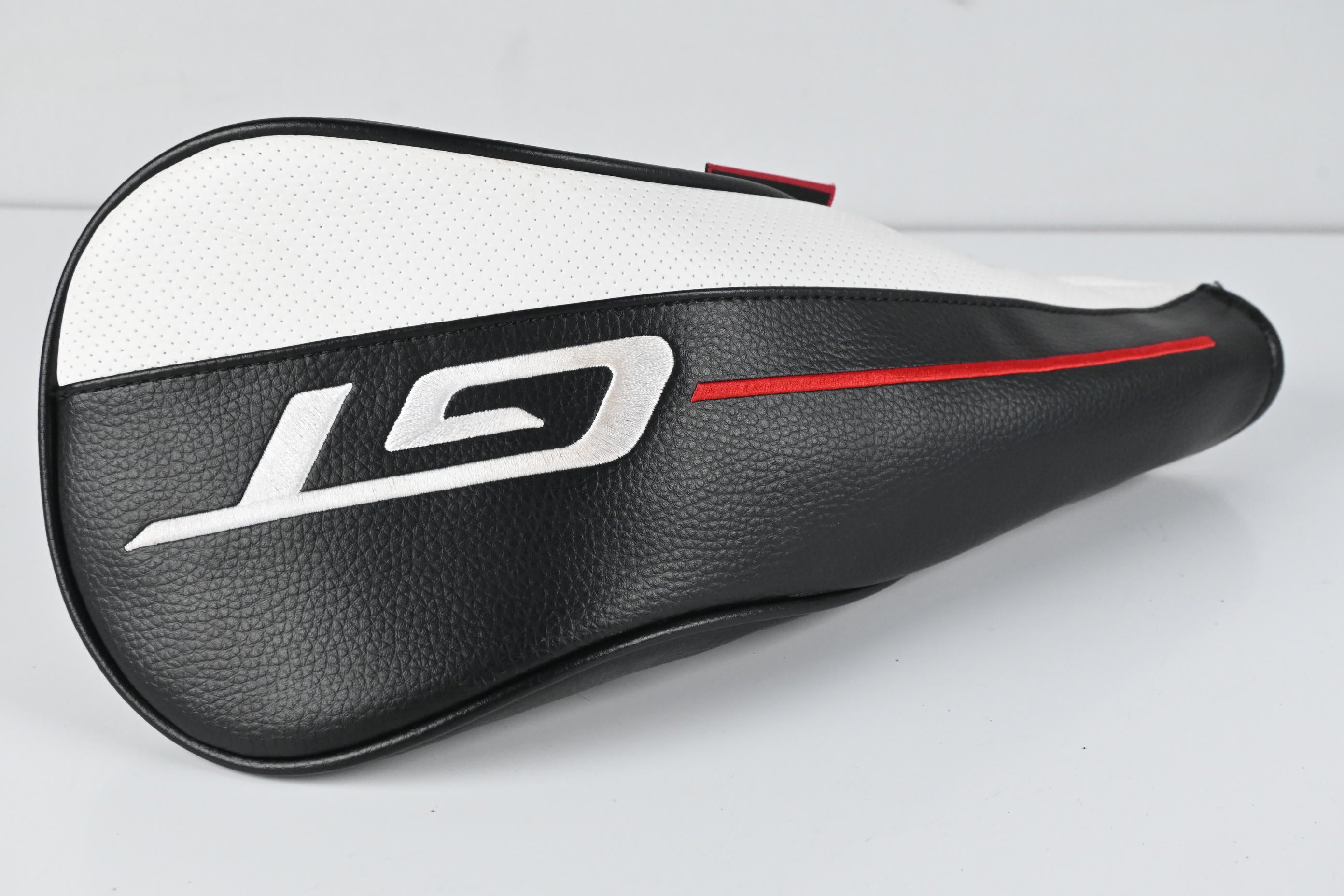 Titleist GT2 Driver / 11 Degree / Regular Flex Tensei 1K Blue 55 Shaft