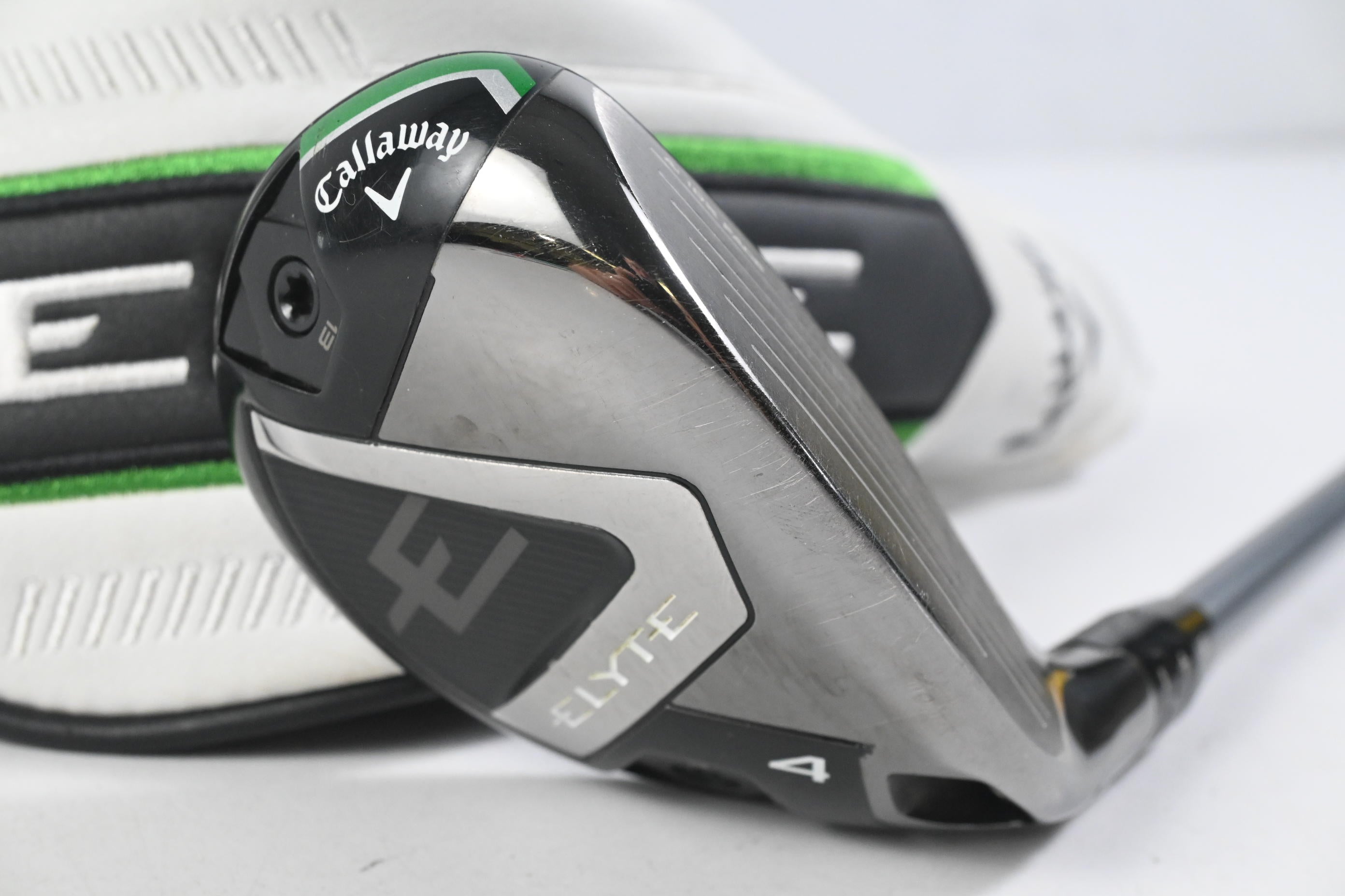 Callaway Elyte #4 Hybrid / 22 Degree / Regular Flex Denali Charcoal 60 Shaft