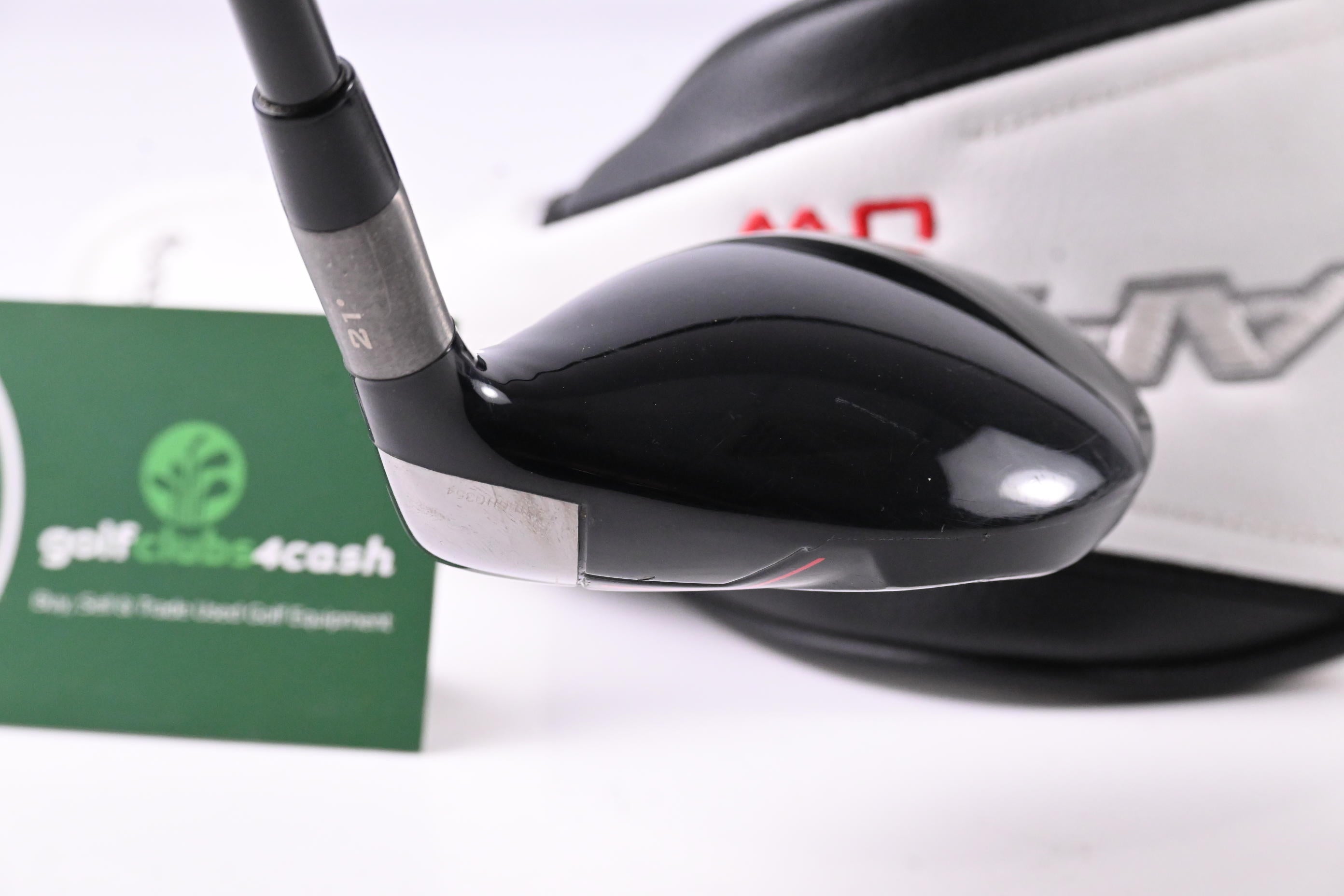 Callaway Apex UW 24 #4 Hybrid / 21 Degree / X-Flex Kai'li White 80 Shaft