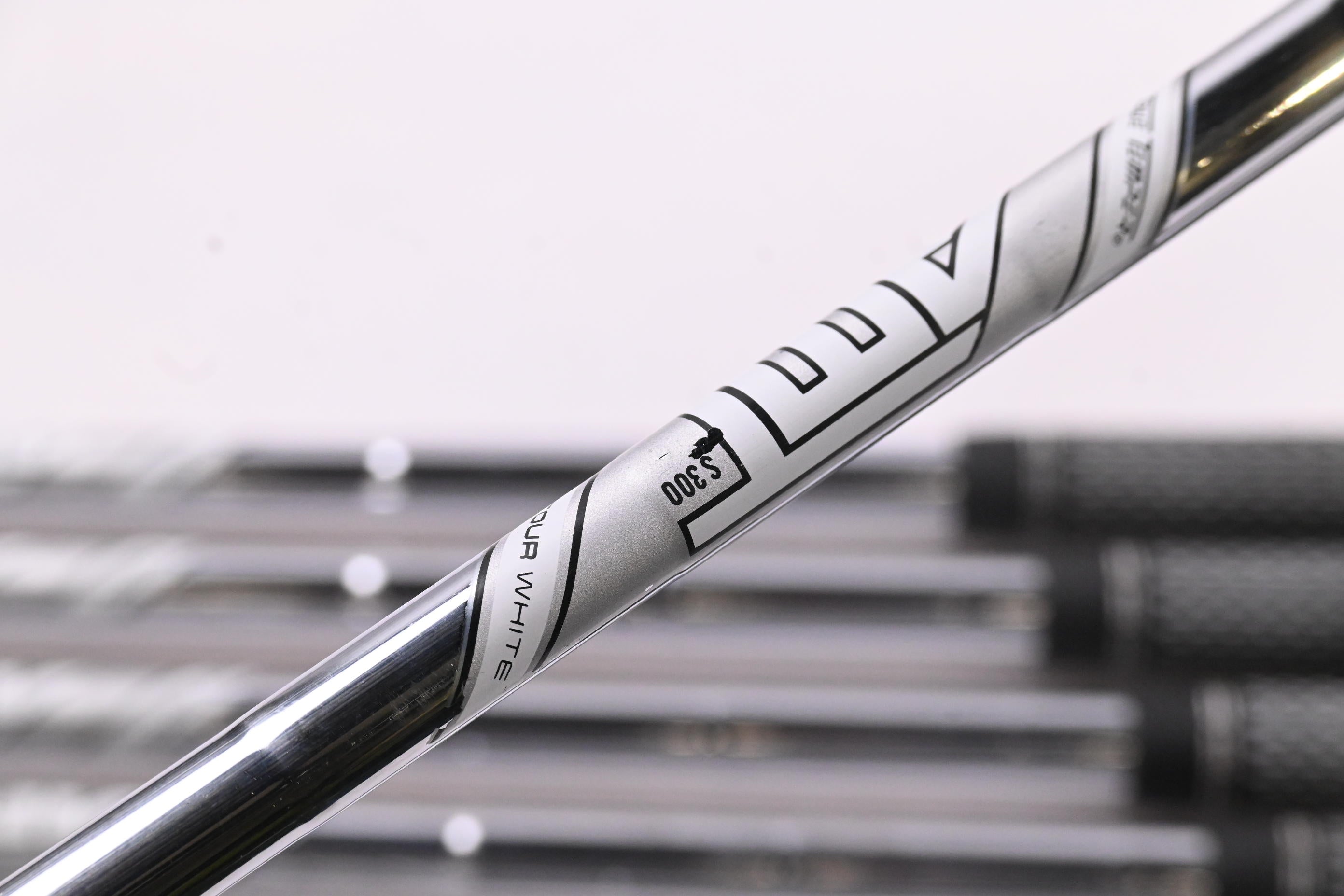 Titleist T100.S 2021 Irons / 4-PW / Stiff Flex AMT Tour White S300 Shafts
