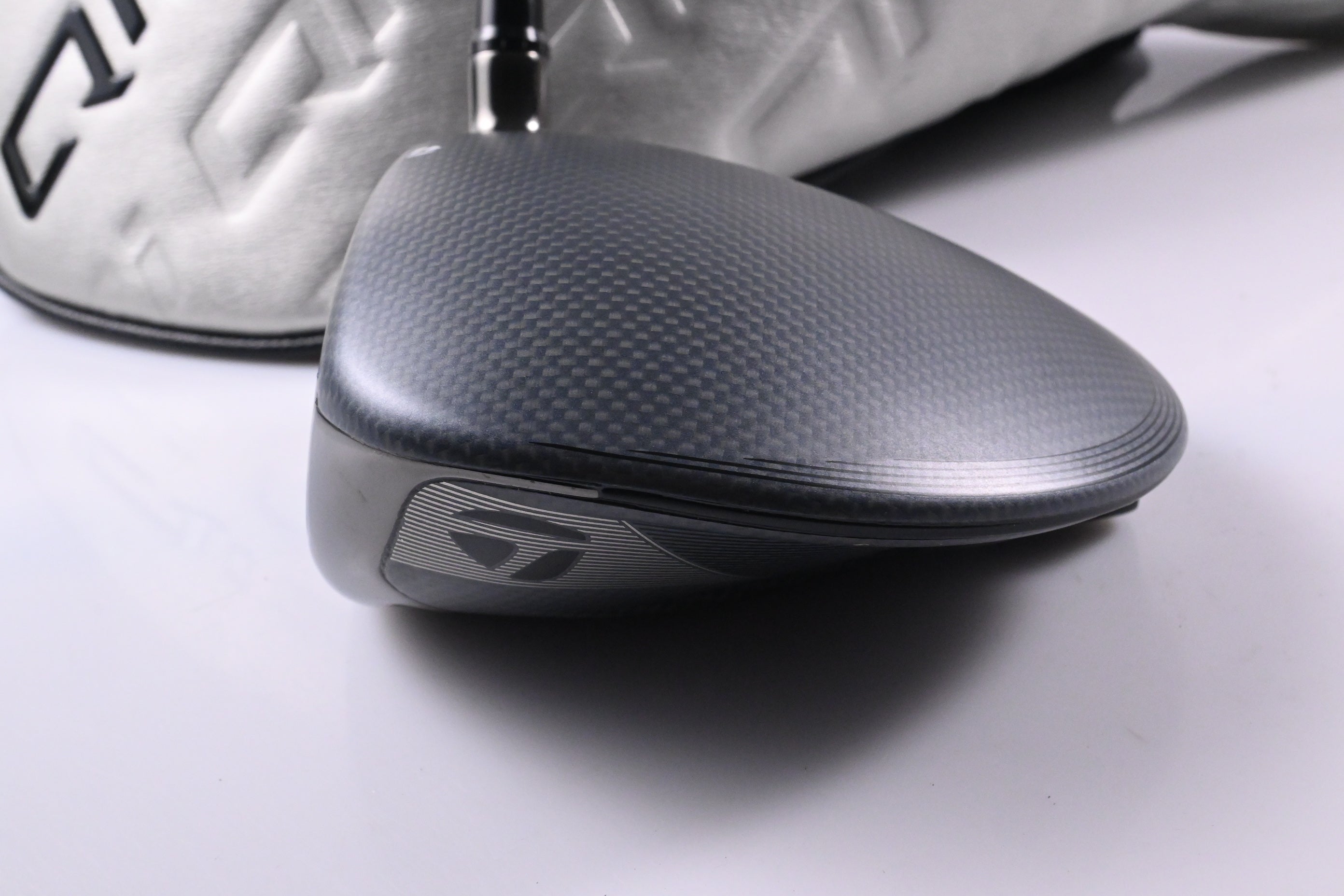 Left Hand Taylormade Qi35 Max Driver / 10.5 Degree / X-Flex HZRDUS Smoke RDX